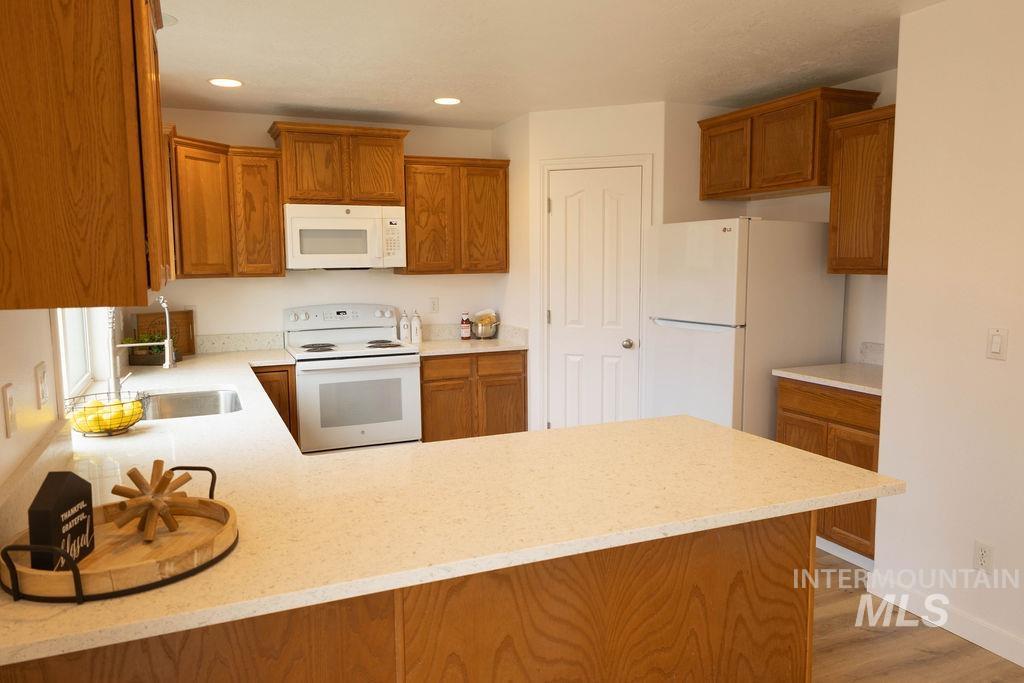 4328 E Vineyard, Nampa, Idaho 83686, 4 Bedrooms, 2.5 Bathrooms, Residential For Sale, Price $425,000, 98974582