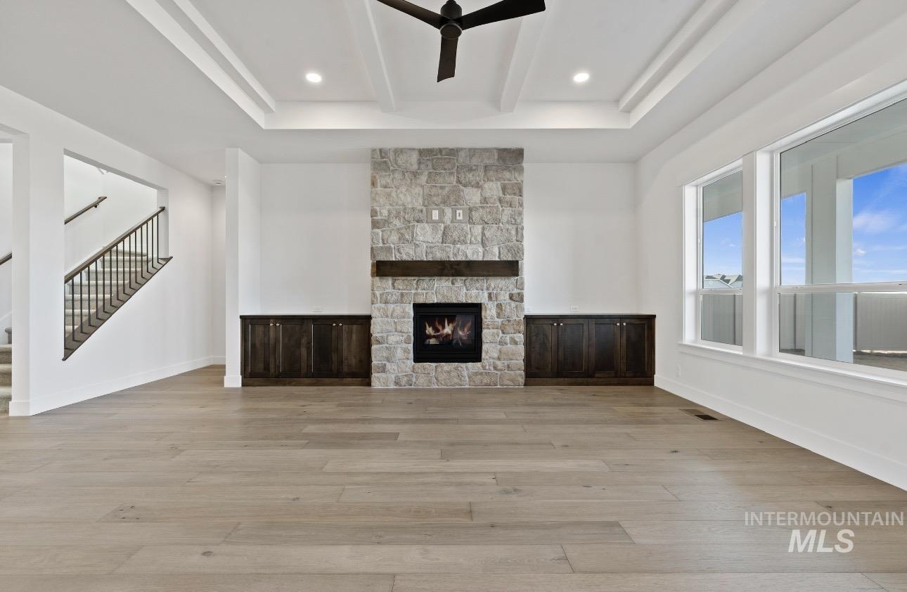 2083 N Rockdale Ave, Kuna, Idaho 83634, 5 Bedrooms, 3.5 Bathrooms, Residential For Sale, Price $949,880,MLS 98974585