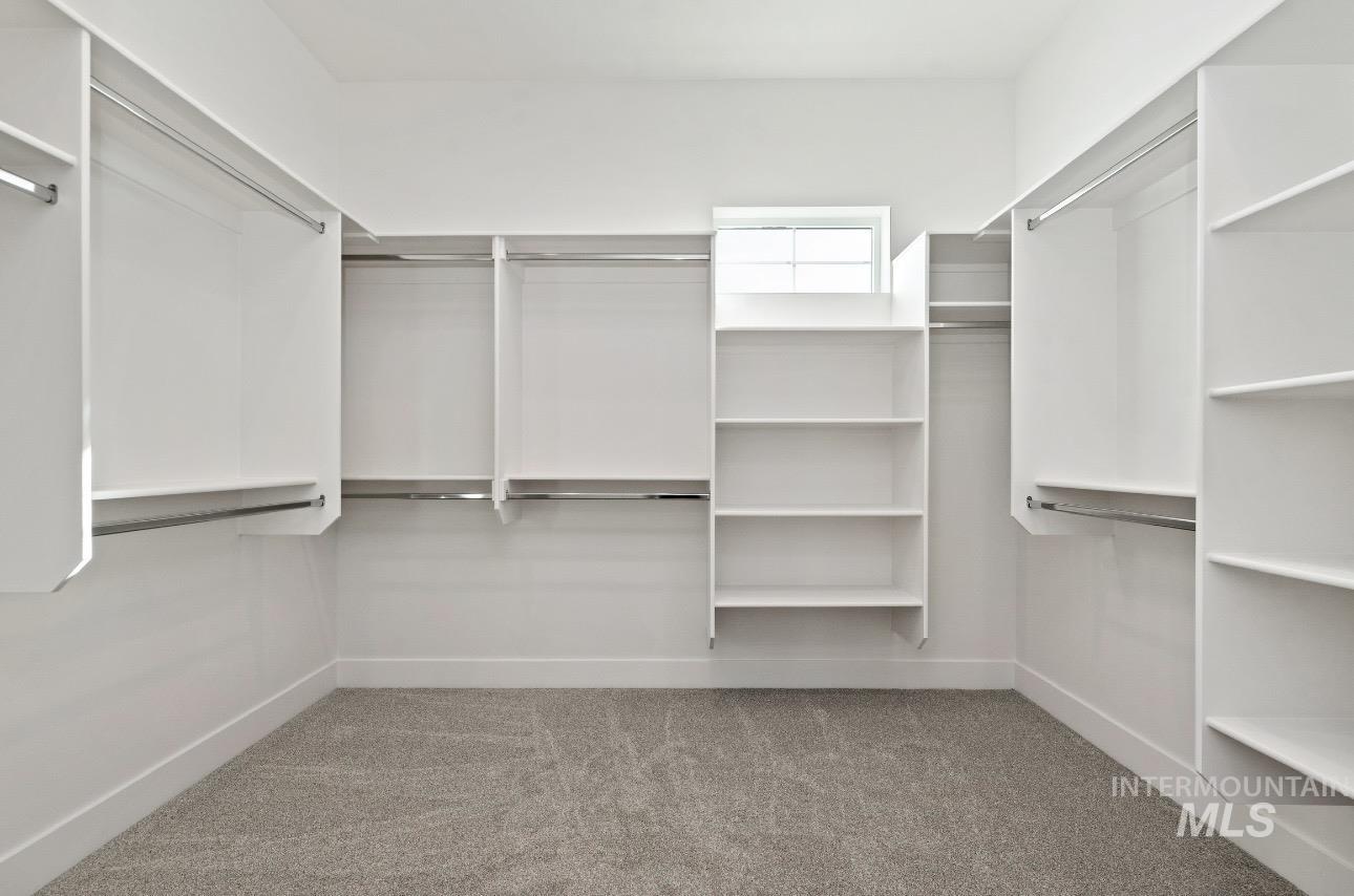 2083 N Rockdale Ave, Kuna, Idaho 83634, 5 Bedrooms, 3.5 Bathrooms, Residential For Sale, Price $949,880,MLS 98974585