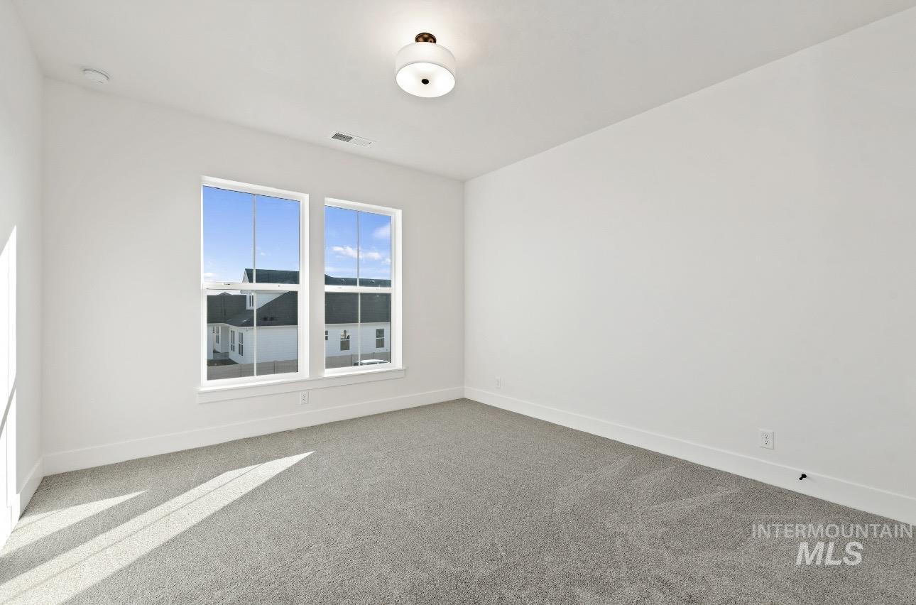 2083 N Rockdale Ave, Kuna, Idaho 83634, 5 Bedrooms, 3.5 Bathrooms, Residential For Sale, Price $949,880,MLS 98974585