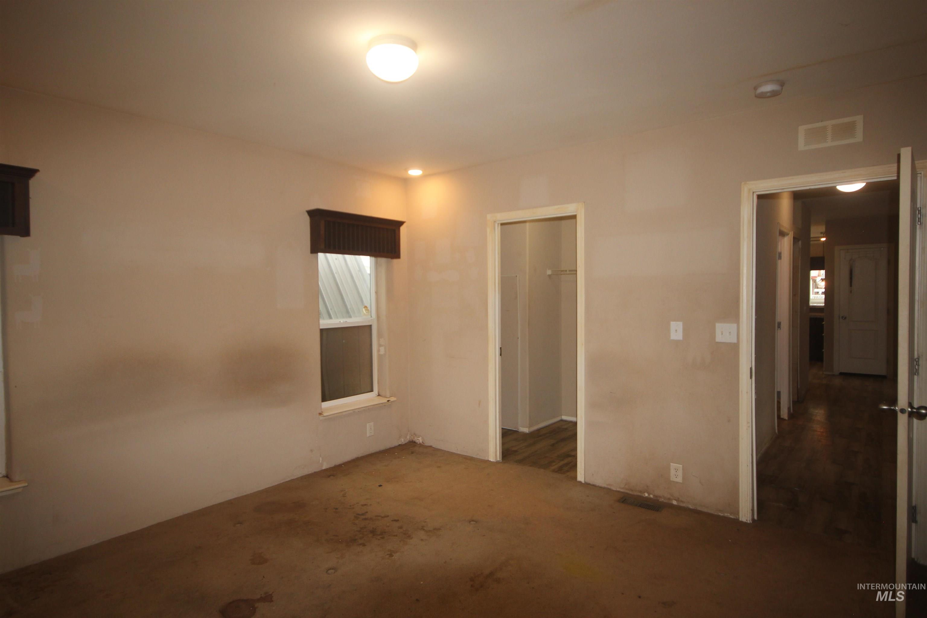 611 N Timathy, Boise, Idaho 83713, 3 Bedrooms, 2 Bathrooms, Residential For Sale, Price $100,000,MLS 98974586