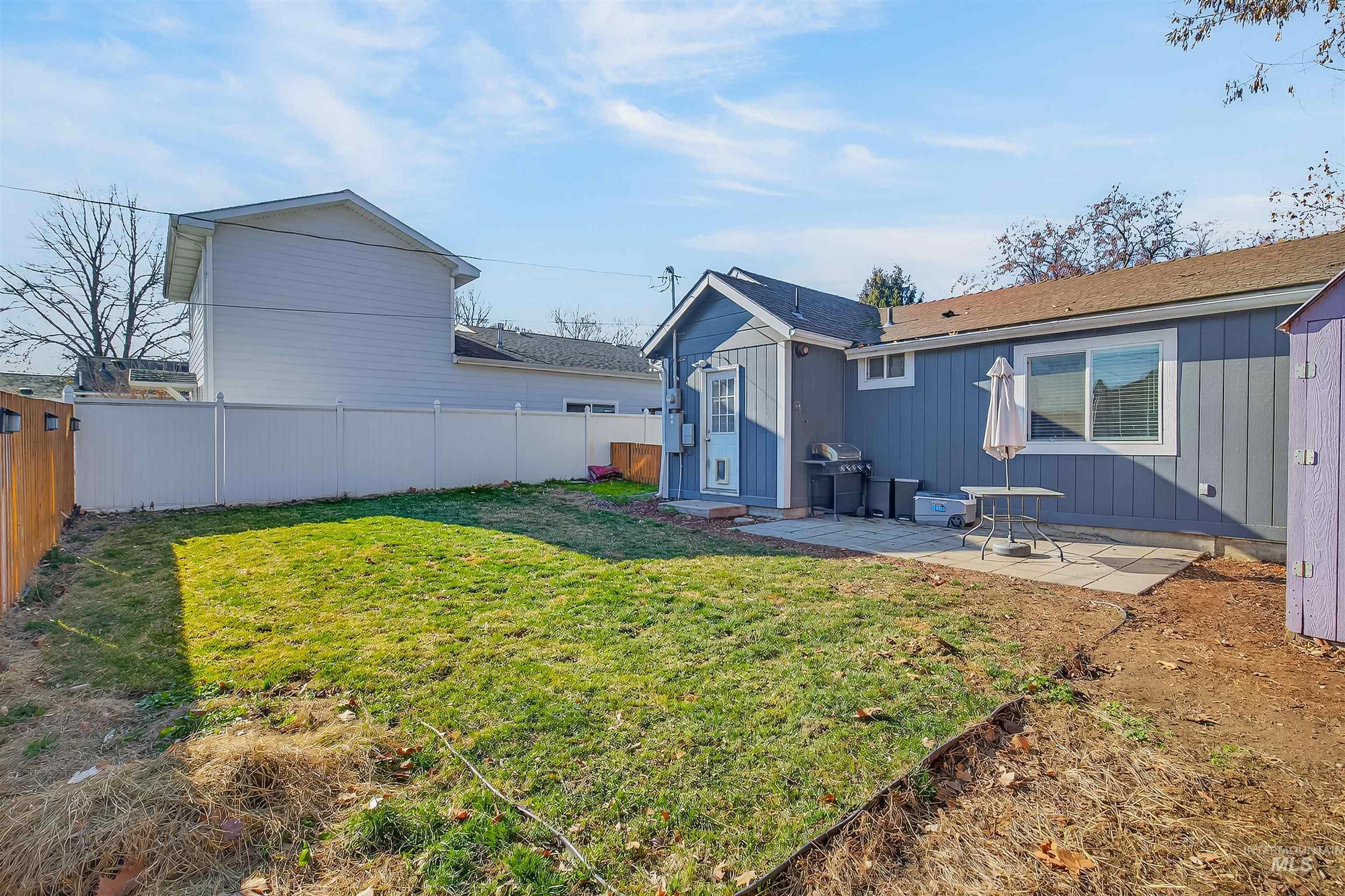 807 3rd Street, Clarkston, Washington 99403, 2 Bedrooms, 1 Bathroom, Residential For Sale, Price $295,000,MLS 98974587