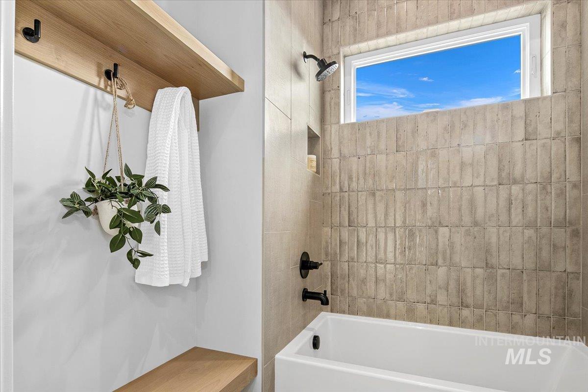 14058 Hipwell Drive, Nampa, Idaho 83686, 4 Bedrooms, 3.5 Bathrooms, Residential For Sale, Price $1,598,000,MLS 98974591