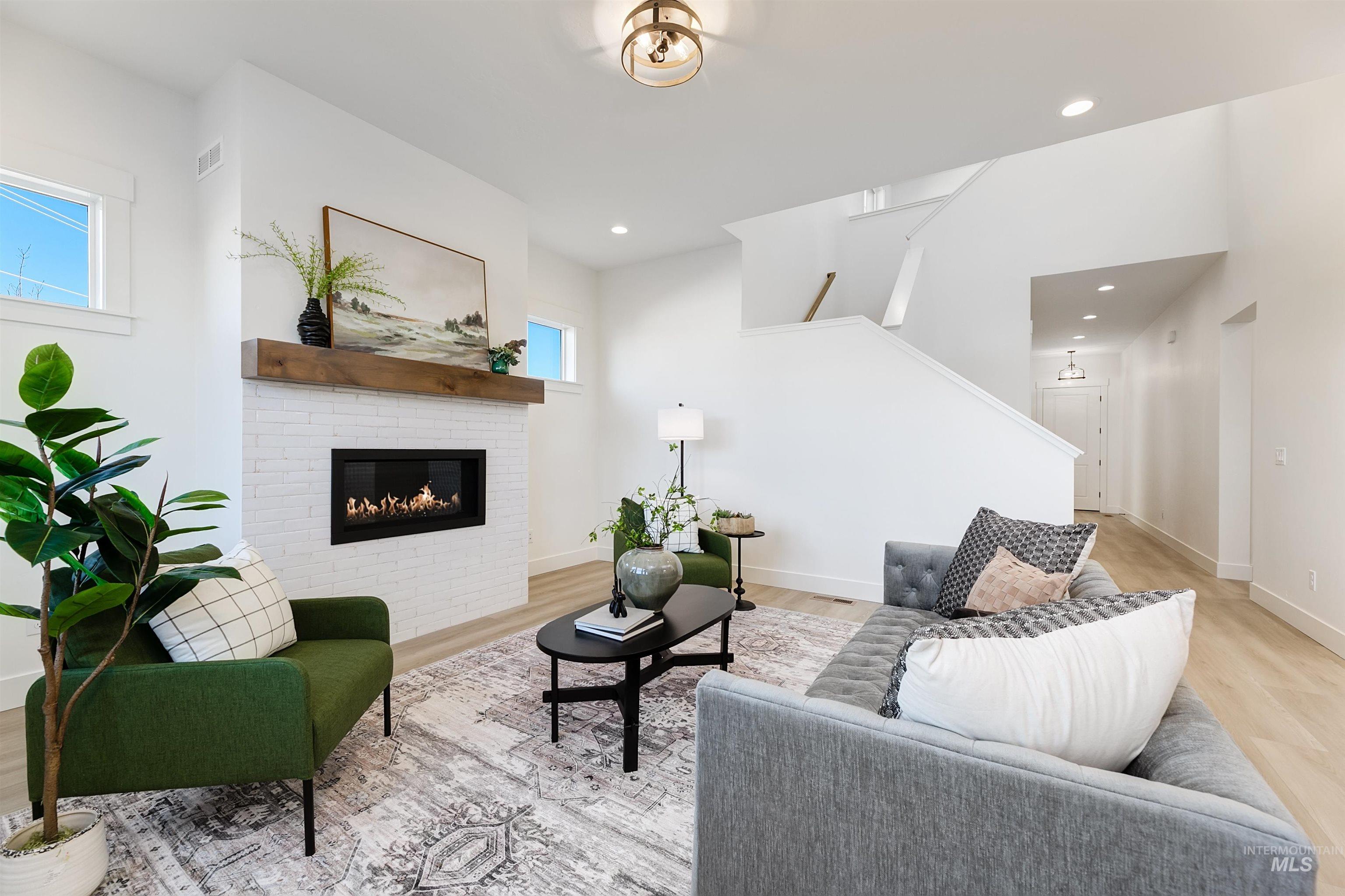 12617 S Lenora Pl., Nampa, Idaho 83686, 4 Bedrooms, 3.5 Bathrooms, Residential For Sale, Price $742,684,MLS 98974592