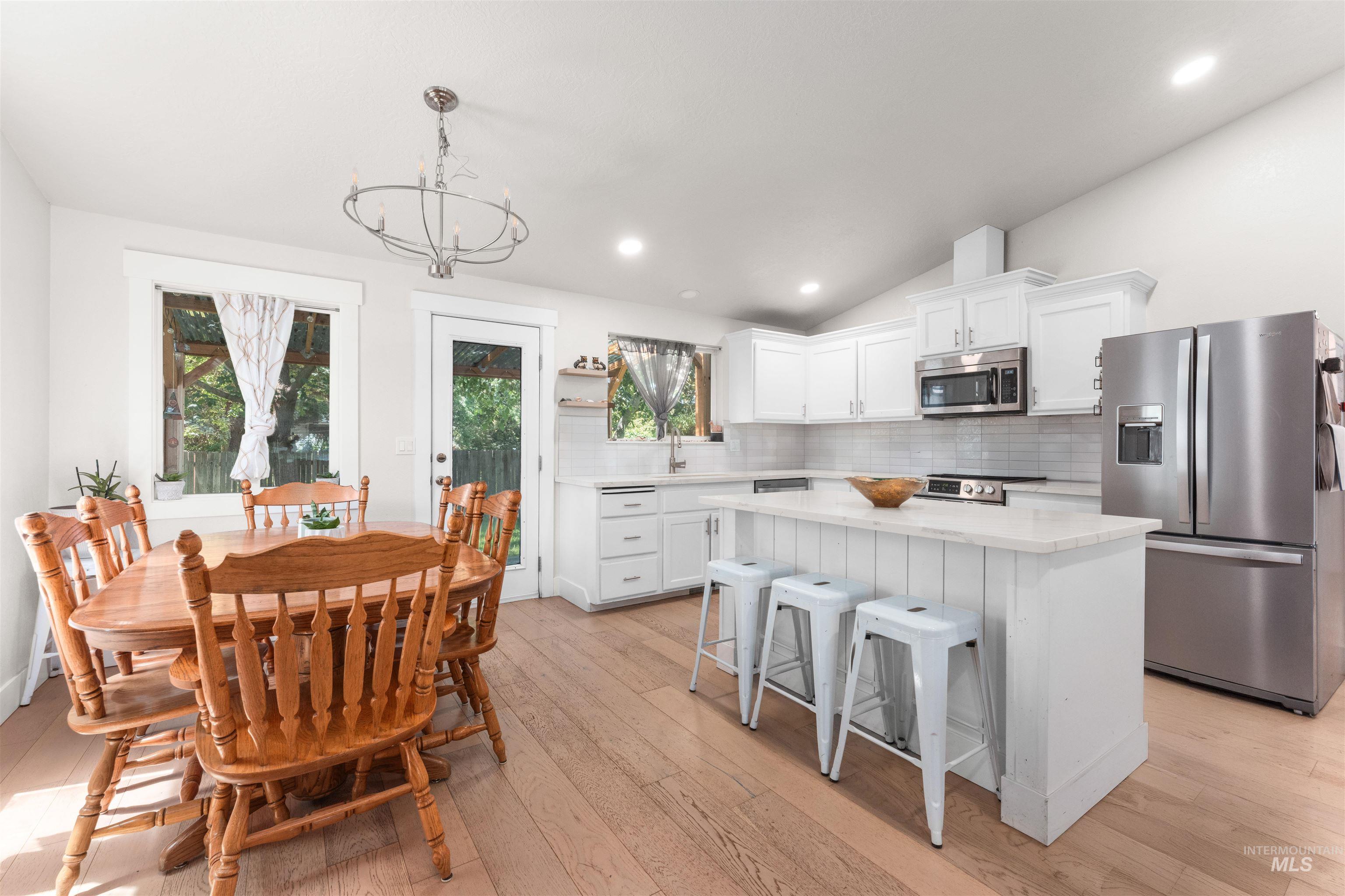 2721 N Christine St, Boise, Idaho 83704, 3 Bedrooms, 2 Bathrooms, Residential For Sale, Price $420,000, 98974596