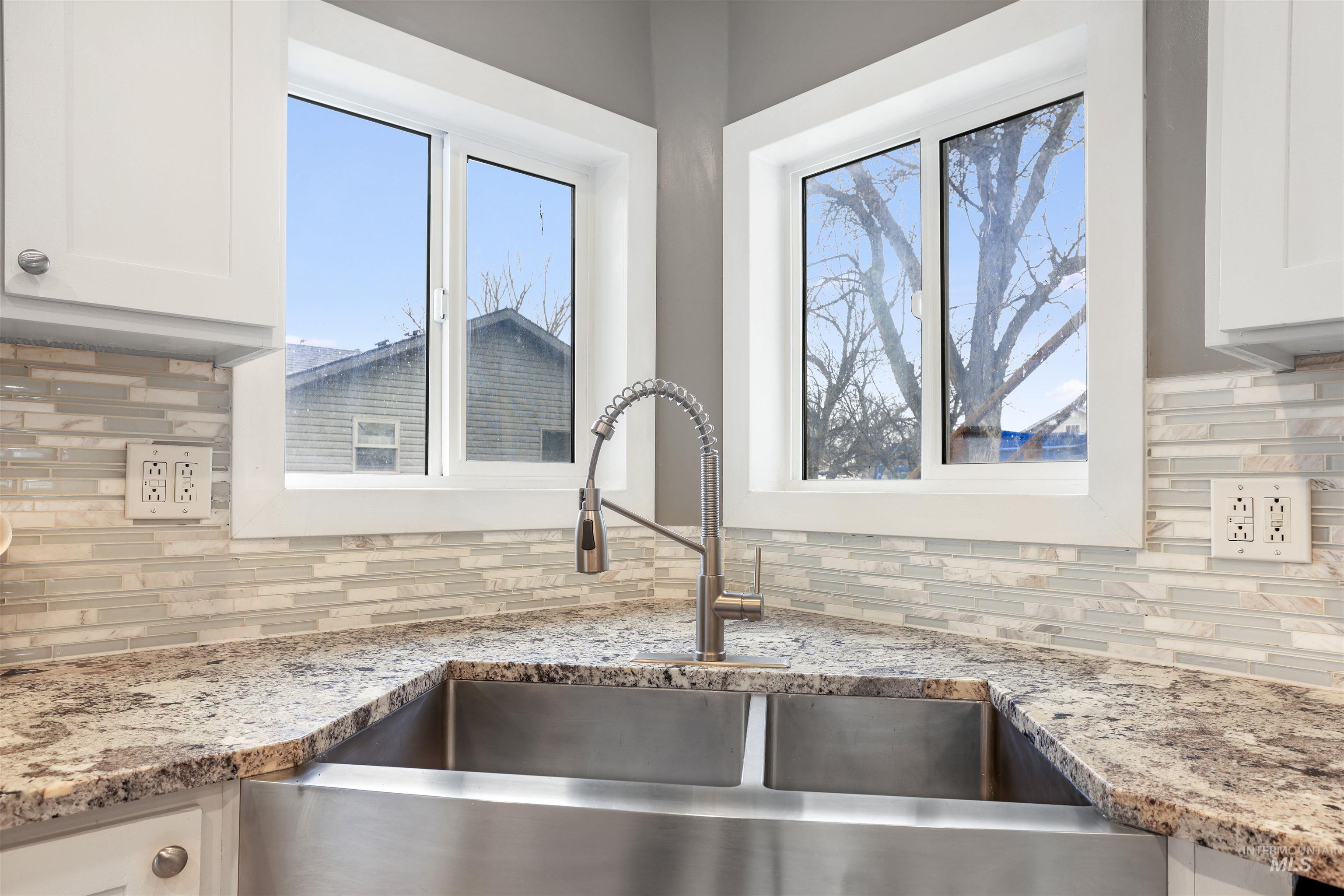 330 Birch Street S, Kimberly, Idaho 83341, 6 Bedrooms, 2 Bathrooms, Residential For Sale, Price $420,000, 98974598