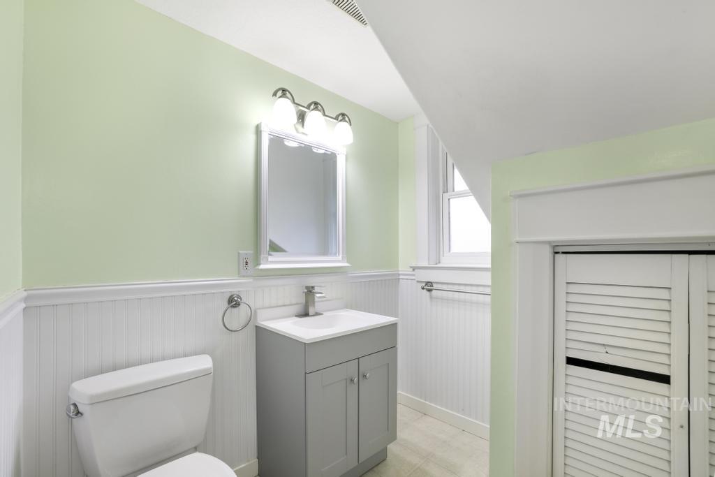 330 Birch Street S, Kimberly, Idaho 83341, 6 Bedrooms, 2 Bathrooms, Residential For Sale, Price $420,000, 98974598