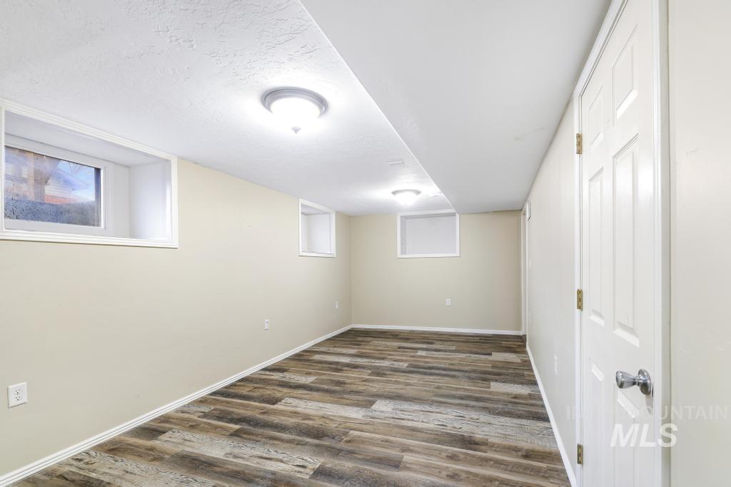 330 Birch Street S, Kimberly, Idaho 83341, 6 Bedrooms, 2 Bathrooms, Residential For Sale, Price $420,000, 98974598