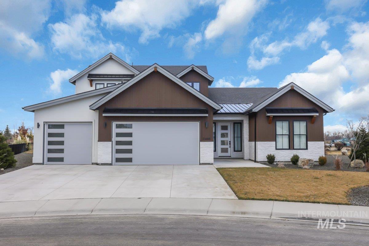 21460 Jackson Creek Ct, Star, Idaho 83669, 4 Bedrooms, 3 Bathrooms, Residential For Sale, Price $1,395,000,MLS 98974601