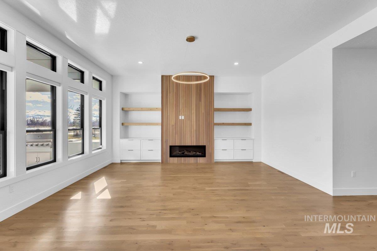 21460 Jackson Creek Ct, Star, Idaho 83669, 4 Bedrooms, 3 Bathrooms, Residential For Sale, Price $1,395,000,MLS 98974601