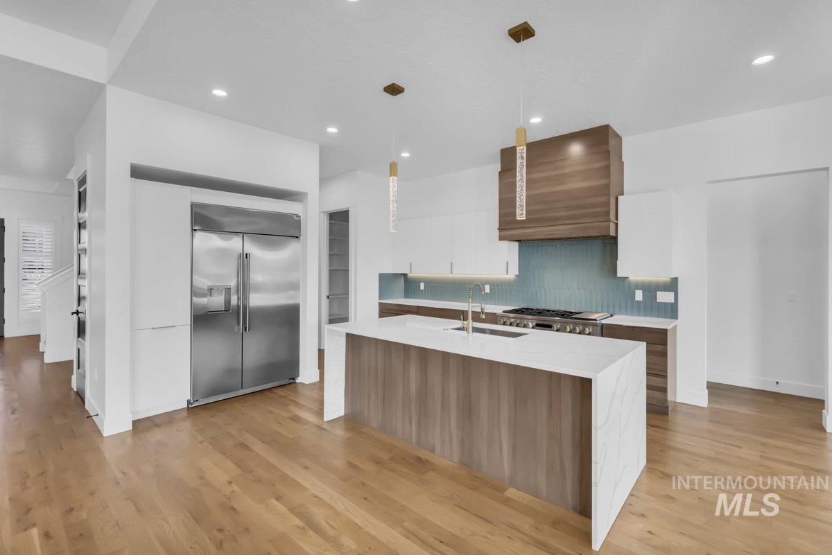 21460 Jackson Creek Ct, Star, Idaho 83669, 4 Bedrooms, 3 Bathrooms, Residential For Sale, Price $1,395,000,MLS 98974601