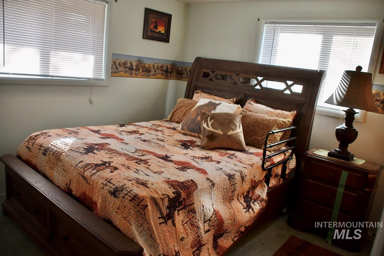 405 14th Street, Rupert, Idaho 83350, 3 Bedrooms, 1.5 Bathrooms, Residential For Sale, Price $297,000, 98974602