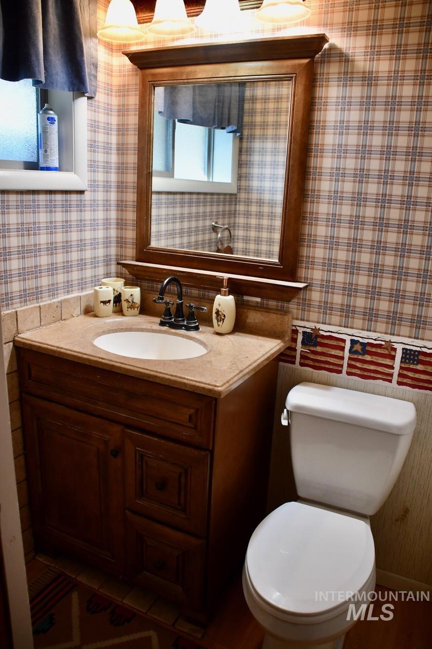 405 14th Street, Rupert, Idaho 83350, 3 Bedrooms, 1.5 Bathrooms, Residential For Sale, Price $297,000, 98974602