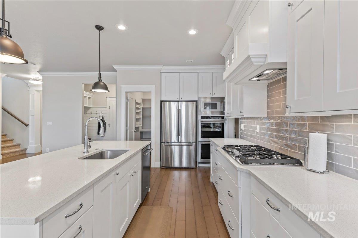 4071 S Twilight Rise Ave, Meridian, Idaho 83642, 5 Bedrooms, 3.5 Bathrooms, Residential For Sale, Price $879,900,MLS 98974606