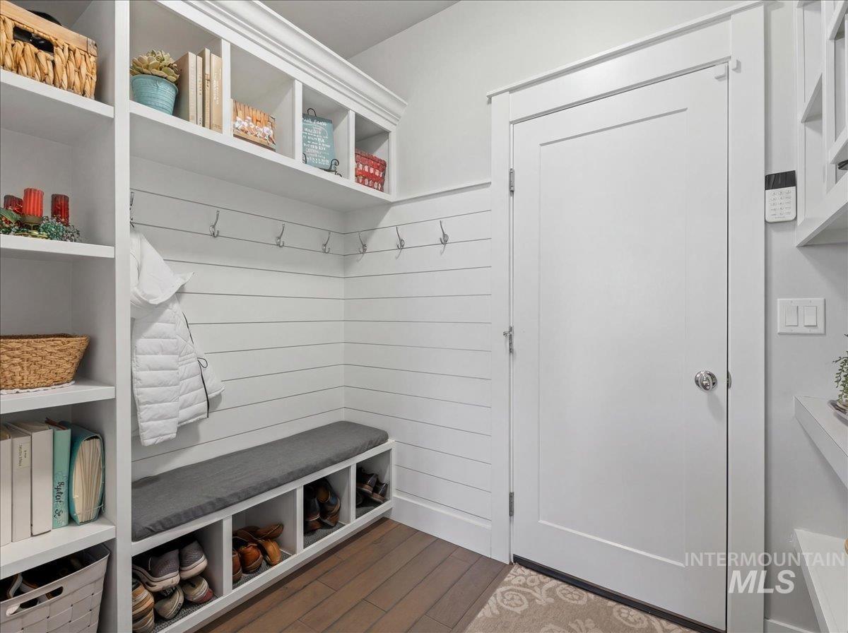 4071 S Twilight Rise Ave, Meridian, Idaho 83642, 5 Bedrooms, 3.5 Bathrooms, Residential For Sale, Price $879,900,MLS 98974606