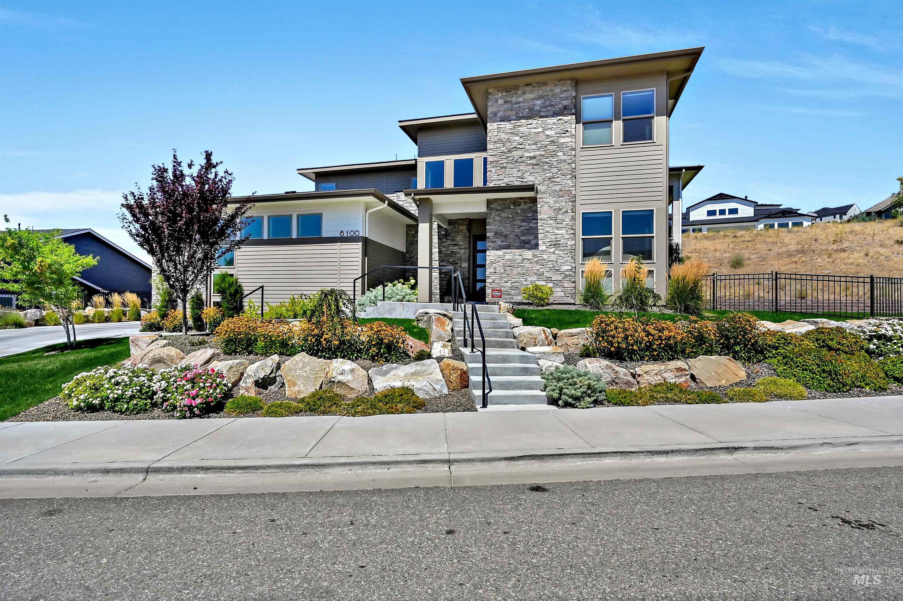 6100 E Hootowl Dr, Boise, Idaho 83716, 4 Bedrooms, 3.5 Bathrooms, Residential For Sale, Price $1,685,000,MLS 98974608