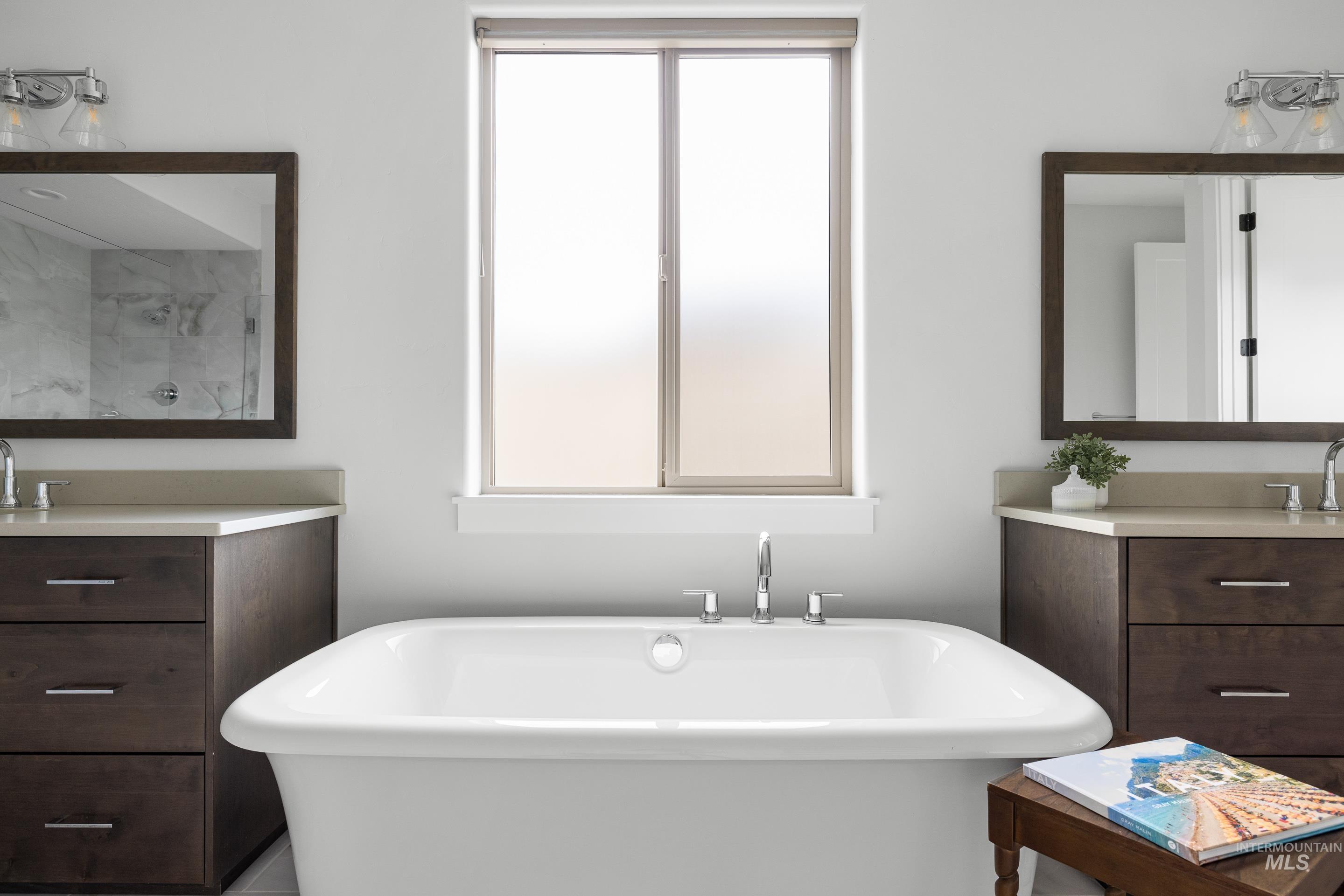 6100 E Hootowl Dr, Boise, Idaho 83716, 4 Bedrooms, 3.5 Bathrooms, Residential For Sale, Price $1,685,000,MLS 98974608