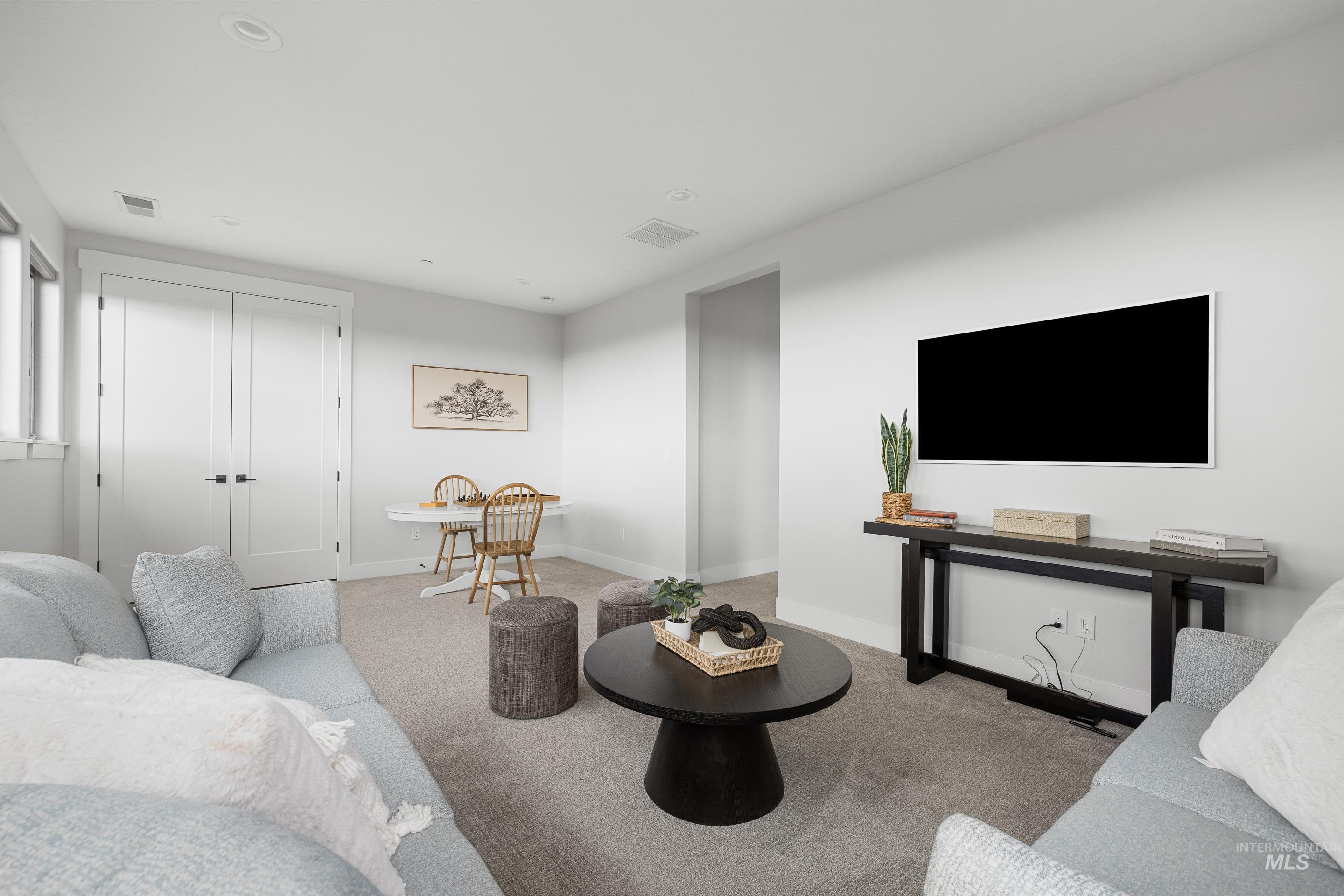 6100 E Hootowl Dr, Boise, Idaho 83716, 4 Bedrooms, 3.5 Bathrooms, Residential For Sale, Price $1,685,000,MLS 98974608