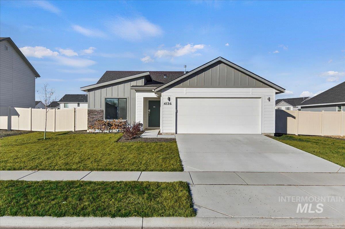 4136 E White Plains St, Nampa, Idaho 83686, 3 Bedrooms, 2 Bathrooms, Residential For Sale, Price $374,900,MLS 98974611