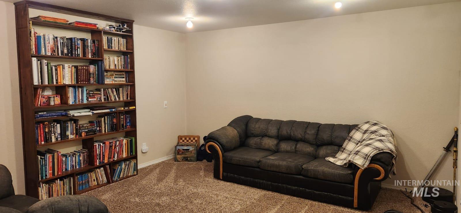 1027 Clear Creek Drive, Buhl, Idaho 83316, 5 Bedrooms, 3.5 Bathrooms, Residential For Sale, Price $750,000,MLS 98974615