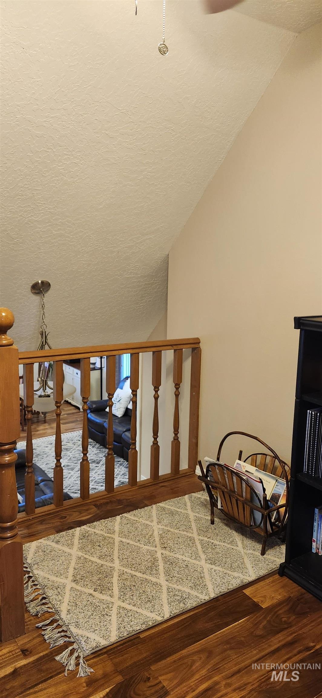 1027 Clear Creek Drive, Buhl, Idaho 83316, 5 Bedrooms, 3.5 Bathrooms, Residential For Sale, Price $729,000,MLS 98974615