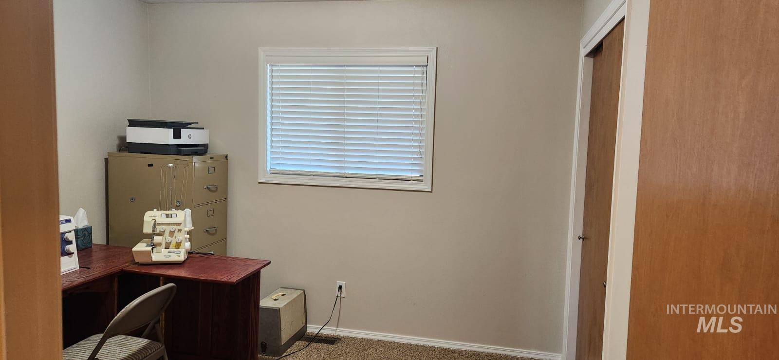 1027 Clear Creek Drive, Buhl, Idaho 83316, 5 Bedrooms, 3.5 Bathrooms, Residential For Sale, Price $750,000,MLS 98974615