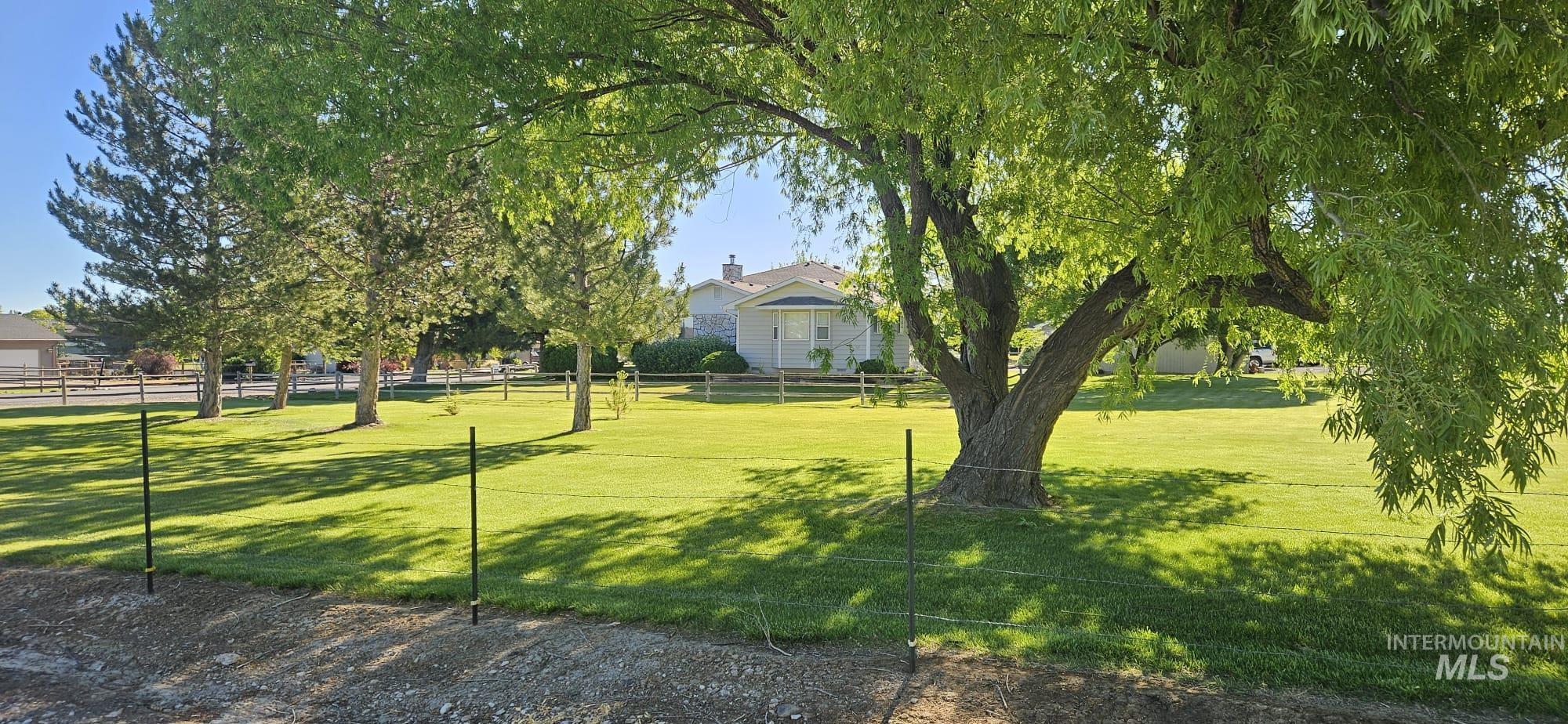 1027 Clear Creek Drive, Buhl, Idaho 83316, 5 Bedrooms, 3.5 Bathrooms, Residential For Sale, Price $729,000,MLS 98974615