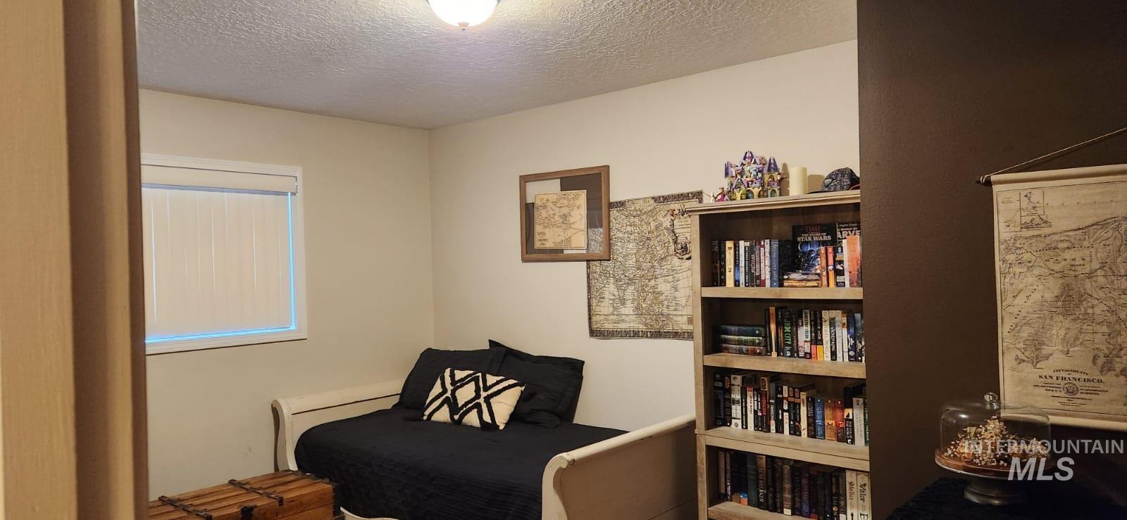 1027 Clear Creek Drive, Buhl, Idaho 83316, 5 Bedrooms, 3.5 Bathrooms, Residential For Sale, Price $750,000,MLS 98974615