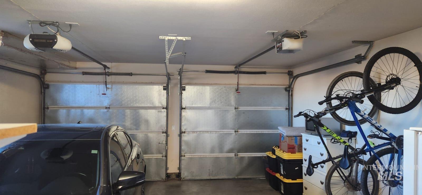 1027 Clear Creek Drive, Buhl, Idaho 83316, 5 Bedrooms, 3.5 Bathrooms, Residential For Sale, Price $750,000,MLS 98974615