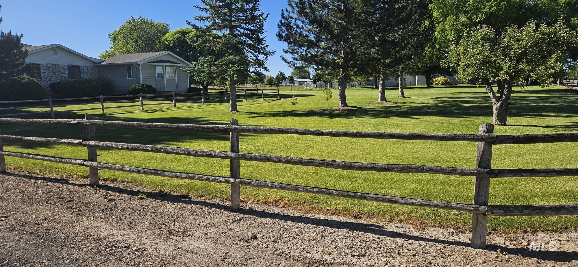 1027 Clear Creek Drive, Buhl, Idaho 83316, 5 Bedrooms, 3.5 Bathrooms, Residential For Sale, Price $729,000,MLS 98974615
