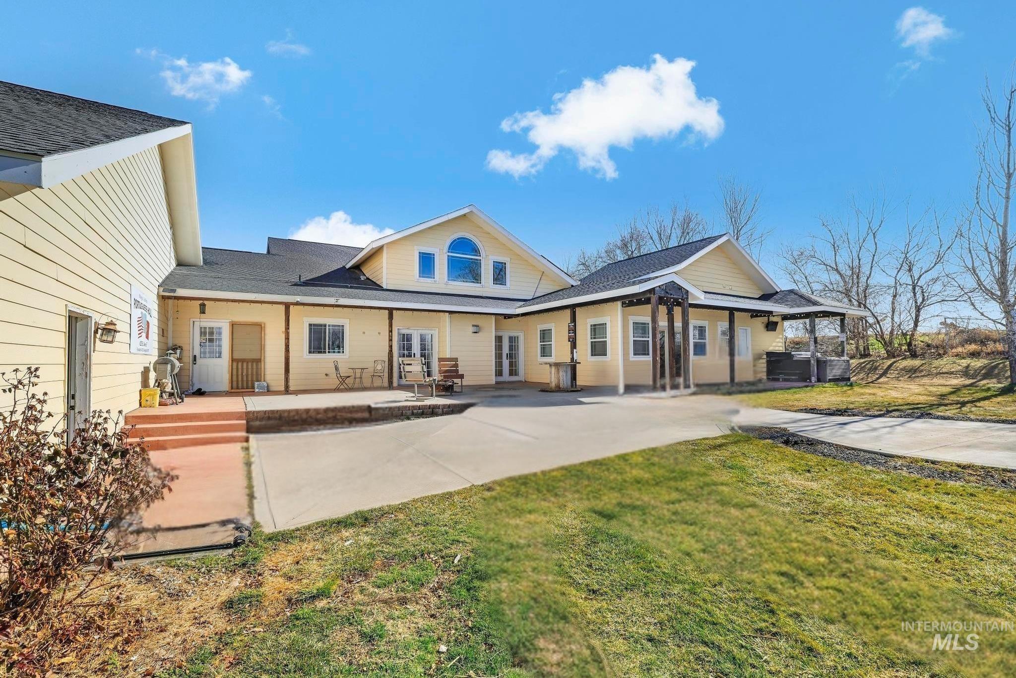 3125 Eagle Ridge Dr, Wendell, Idaho 83355, 4 Bedrooms, 2.5 Bathrooms, Residential For Sale, Price $720,000,MLS 98974618