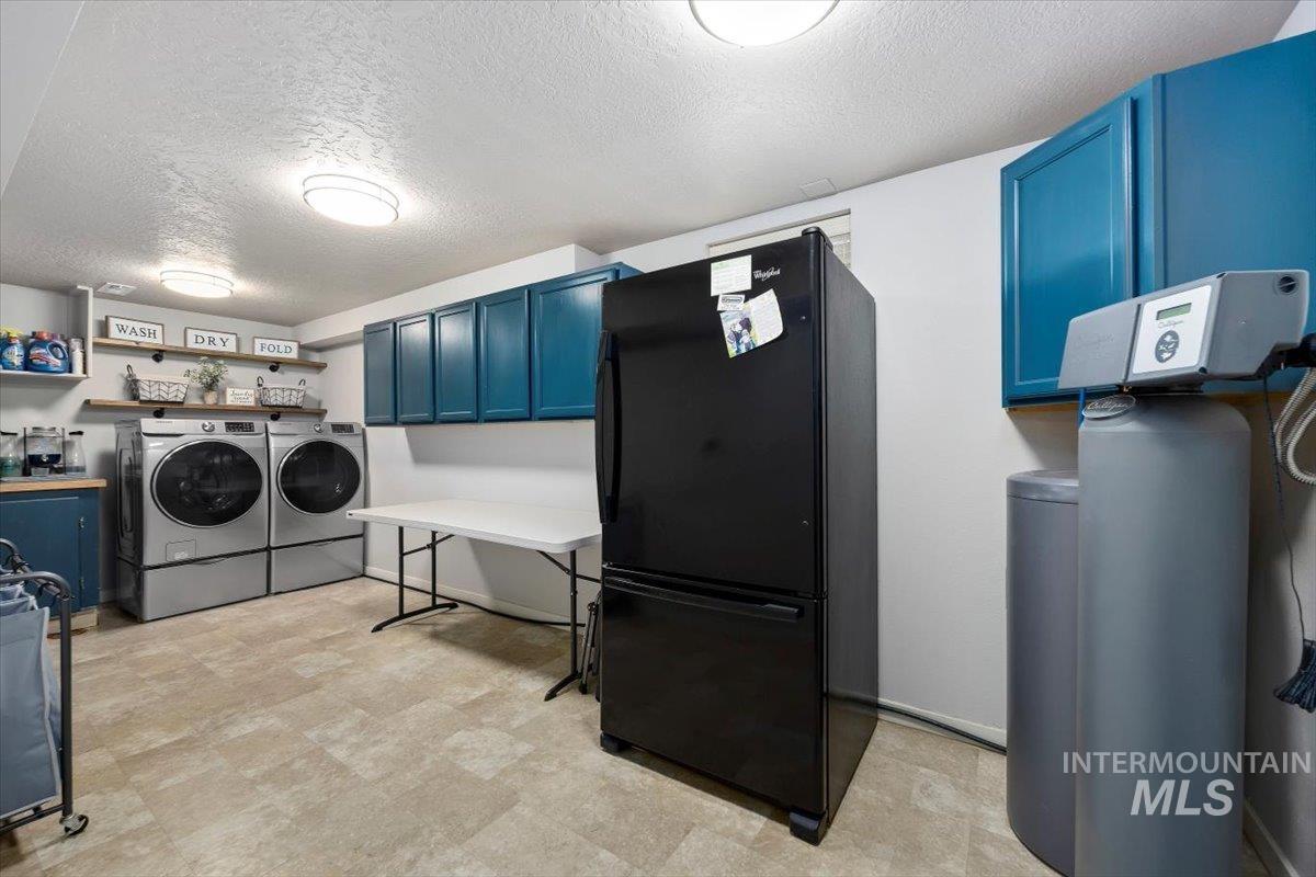 1625 4th Avenue East, Twin Falls, Idaho 83301, 4 Bedrooms, 2 Bathrooms, Residential For Sale, Price $359,000,MLS 98974622