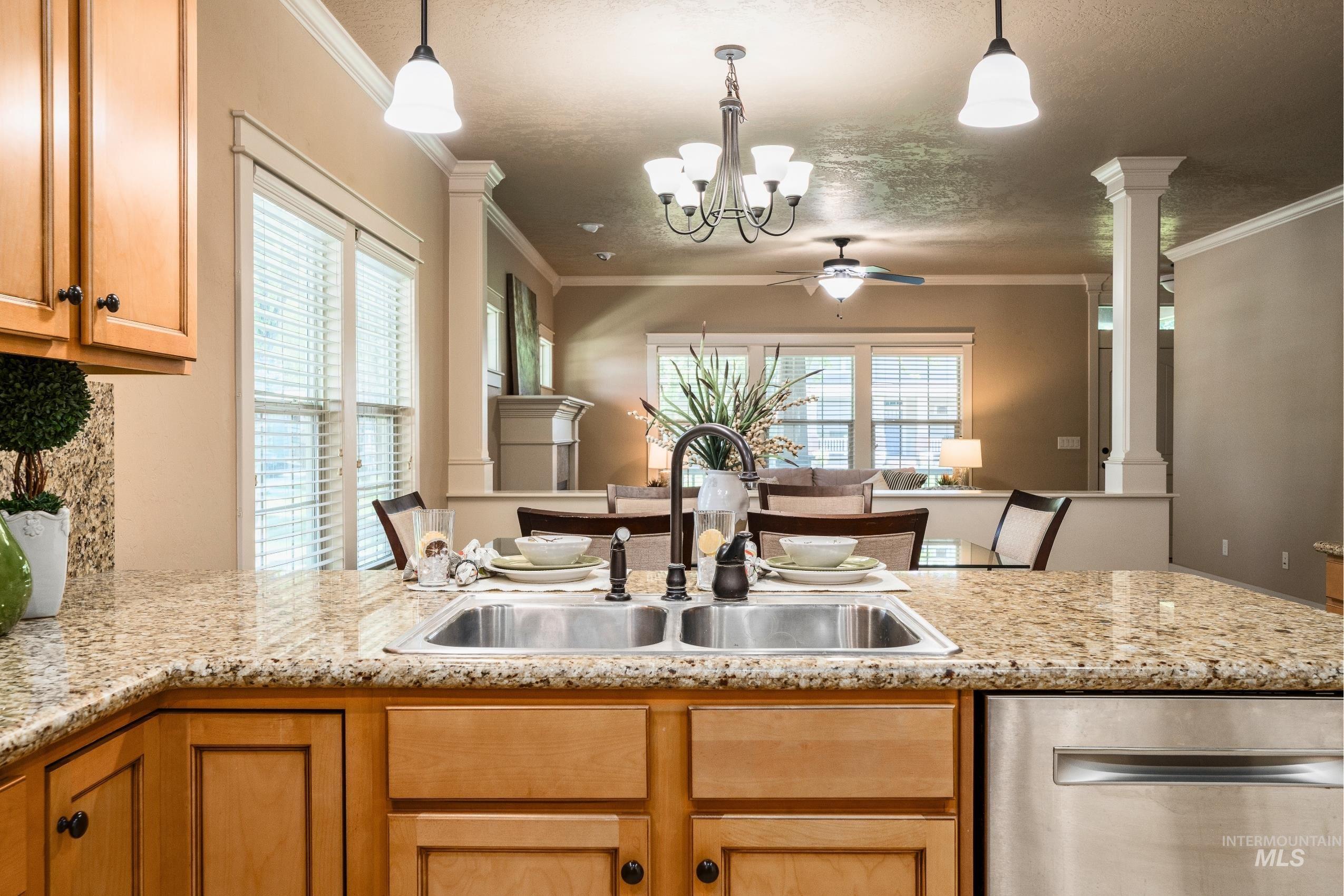 994 E Winding Creek, Eagle, Idaho 83616, 3 Bedrooms, 2.5 Bathrooms, Residential For Sale, Price $579,000, 98974624