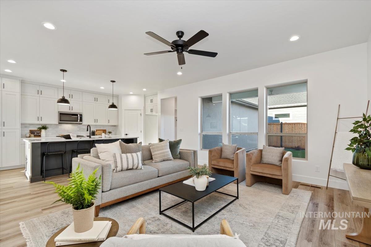 11162 S Corballis Ln, Kuna, Idaho 83634, 3 Bedrooms, 2 Bathrooms, Residential For Sale, Price $494,880,MLS 98974627