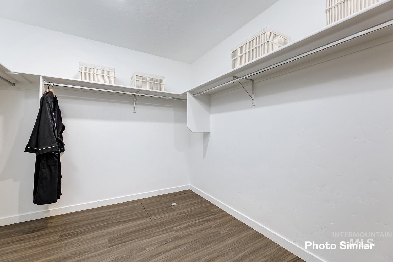 3392 S Tamayo Pl, Meridian, Idaho 83642, 3 Bedrooms, 2 Bathrooms, Residential For Sale, Price $514,900,MLS 98974629