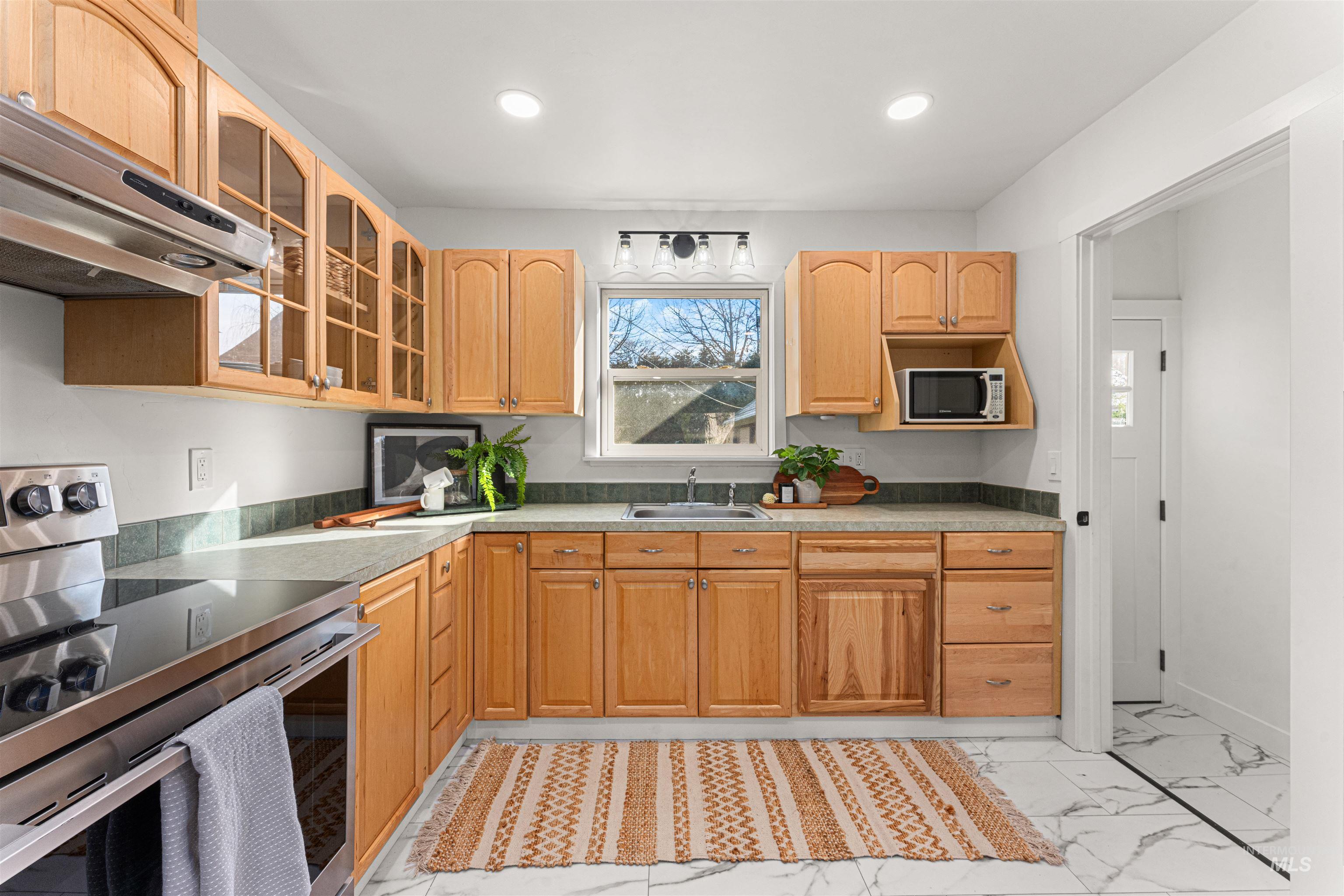 500 N PACIFIC ST, Boise, Idaho 83706, 4 Bedrooms, 2 Bathrooms, Residential For Sale, Price $559,999,MLS 98974634