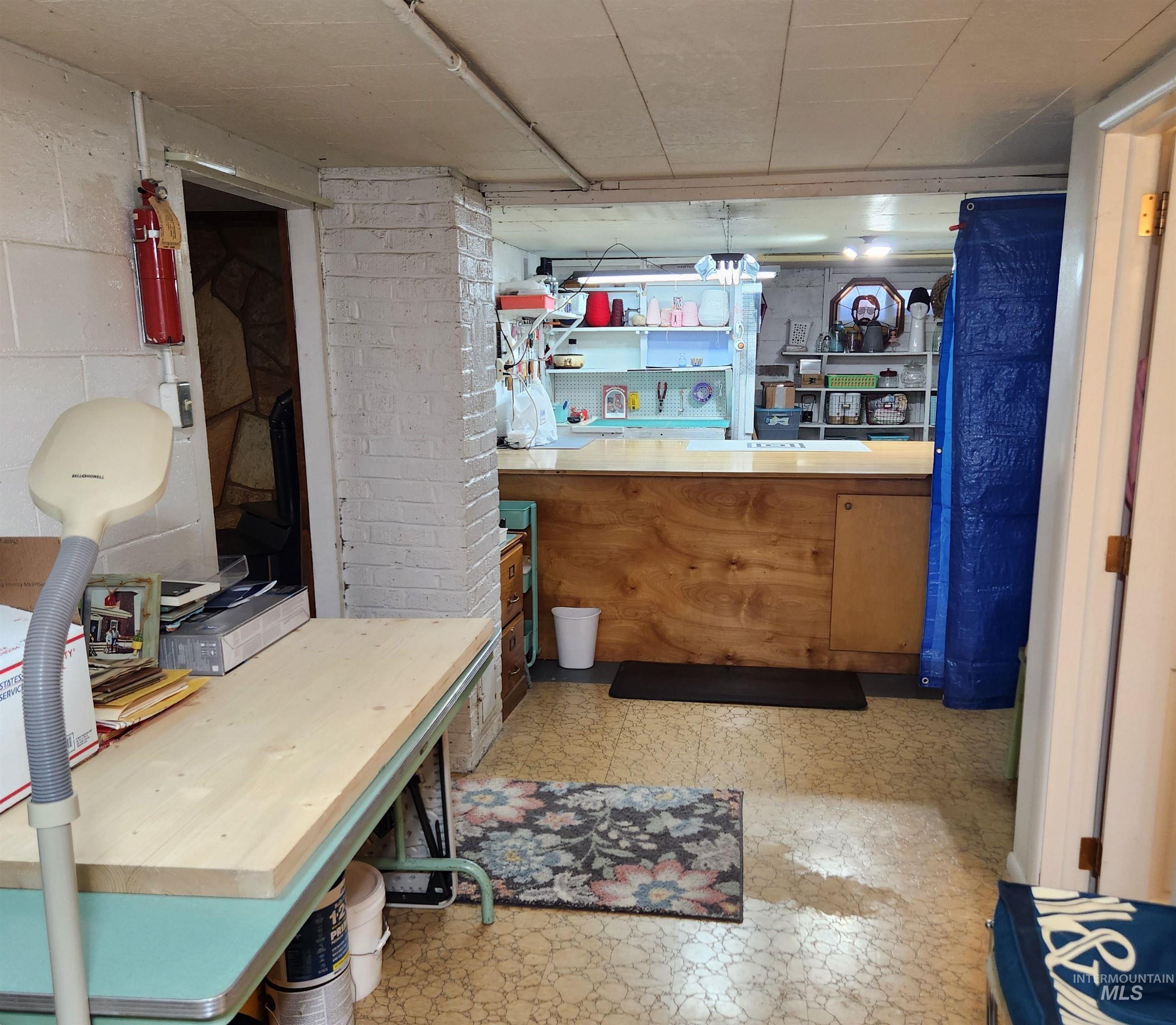 1105 Nevada St., Gooding, Idaho 83330, 4 Bedrooms, 2 Bathrooms, Residential For Sale, Price $305,000,MLS 98974637