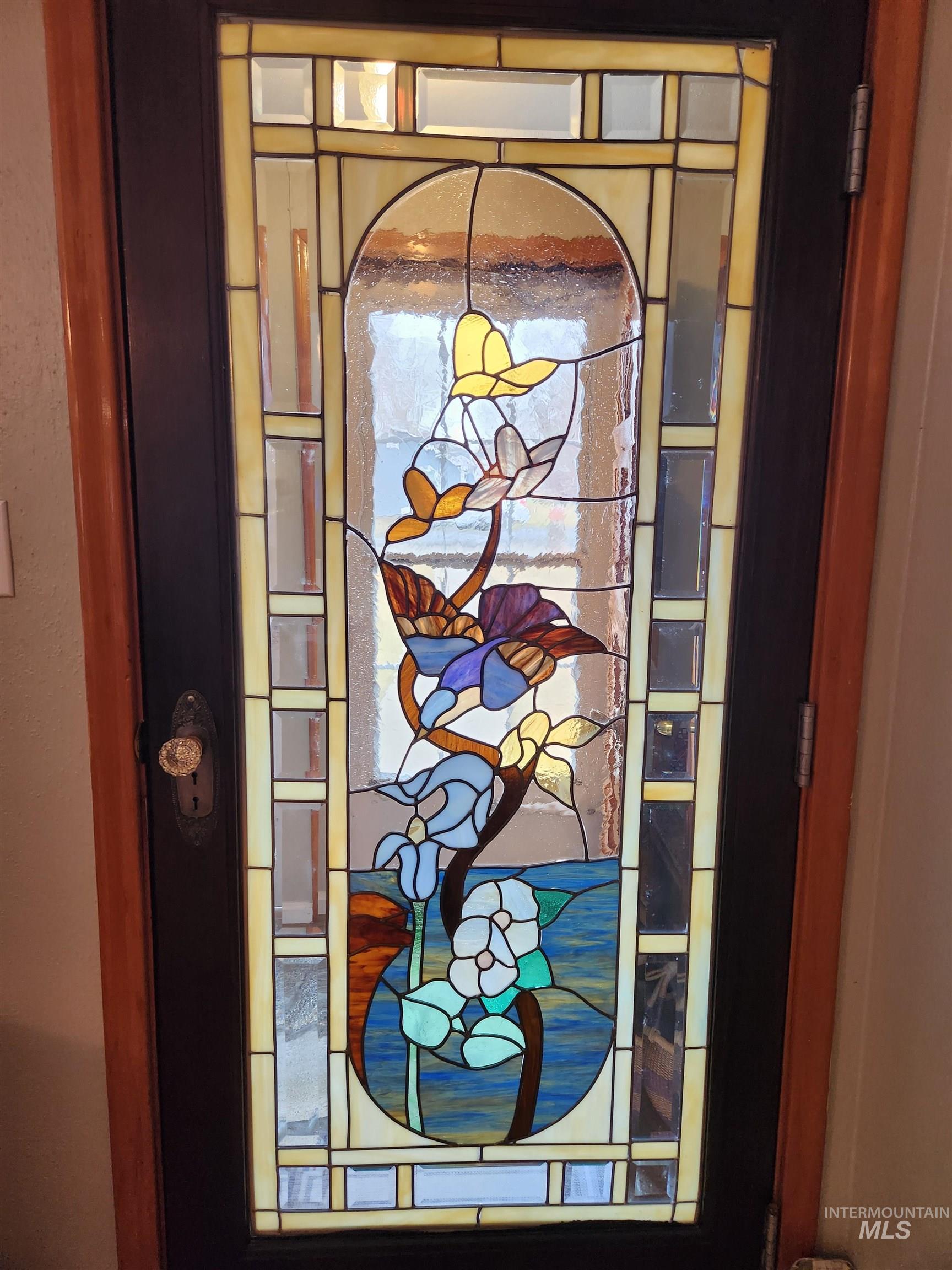 1105 Nevada St., Gooding, Idaho 83330, 4 Bedrooms, 2 Bathrooms, Residential For Sale, Price $305,000,MLS 98974637