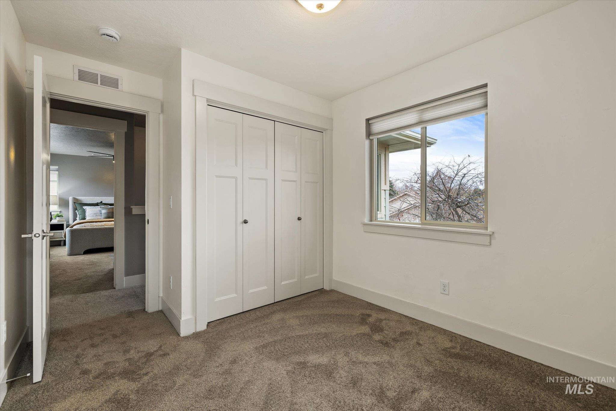 2737 E Humboldt Lane, Boise, Idaho 83706, 3 Bedrooms, 2.5 Bathrooms, Residential For Sale, Price $559,000,MLS 98974638