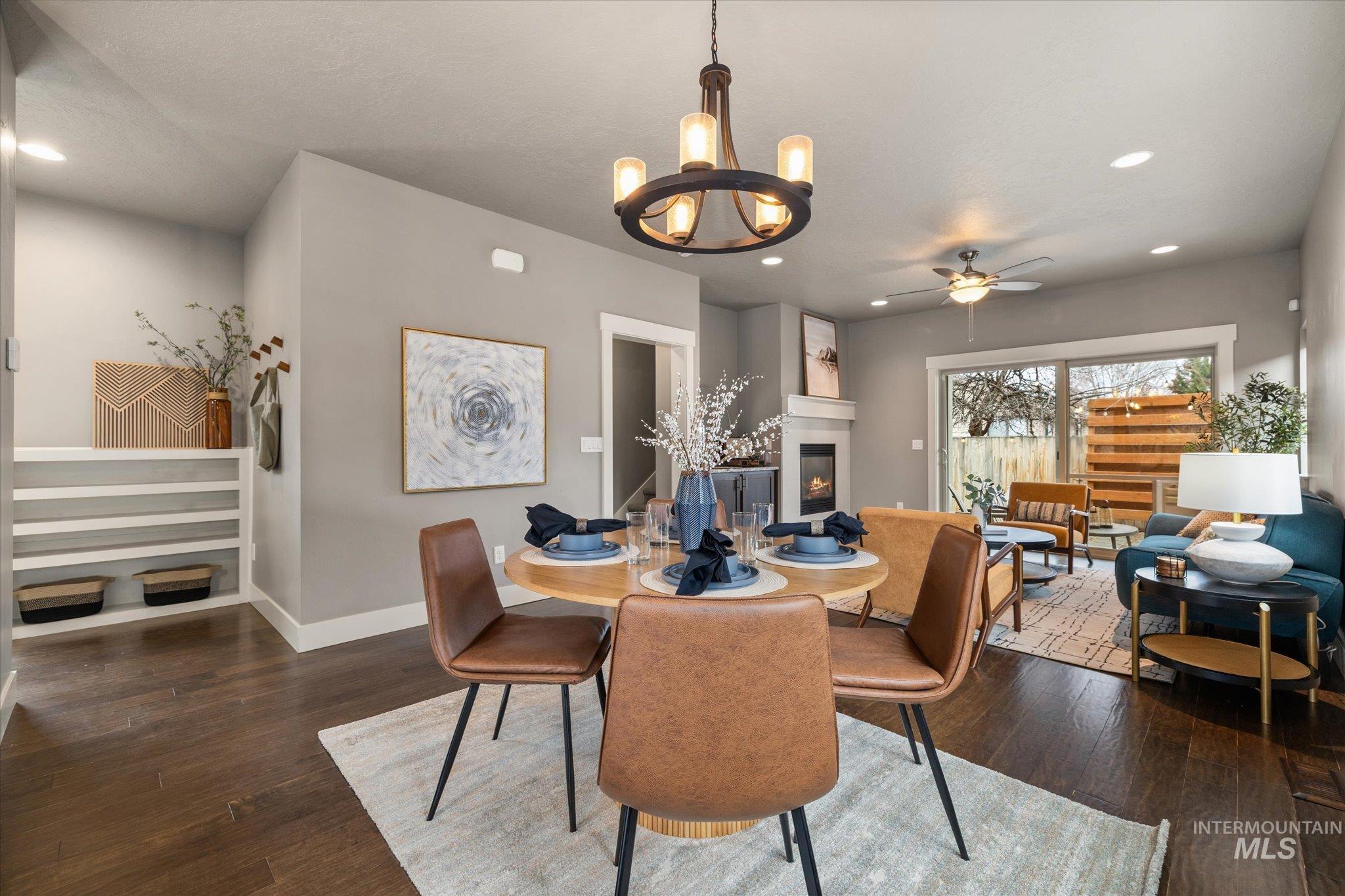 2737 E Humboldt Lane, Boise, Idaho 83706, 3 Bedrooms, 2.5 Bathrooms, Residential For Sale, Price $559,000,MLS 98974638