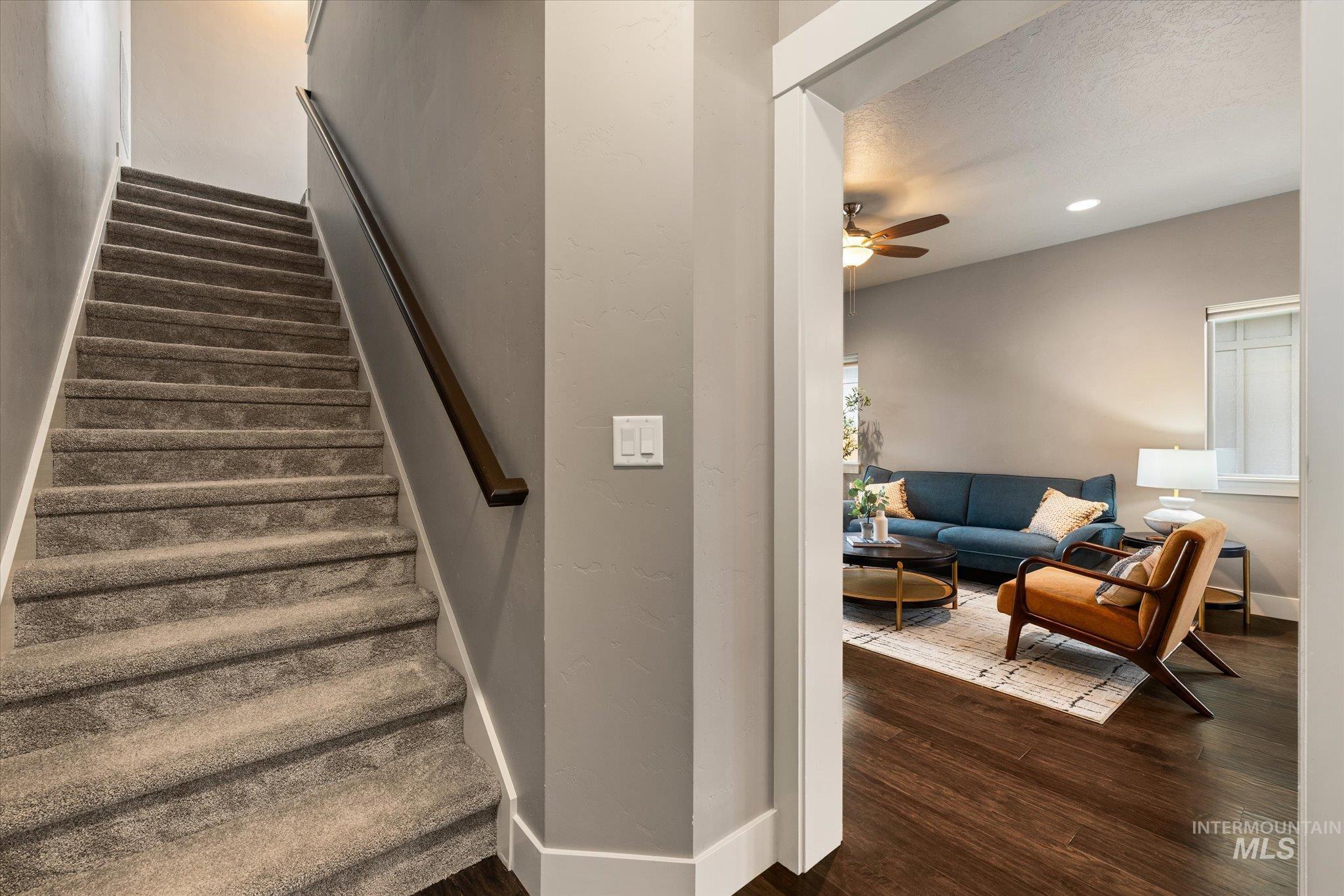 2737 E Humboldt Lane, Boise, Idaho 83706, 3 Bedrooms, 2.5 Bathrooms, Residential For Sale, Price $559,000,MLS 98974638