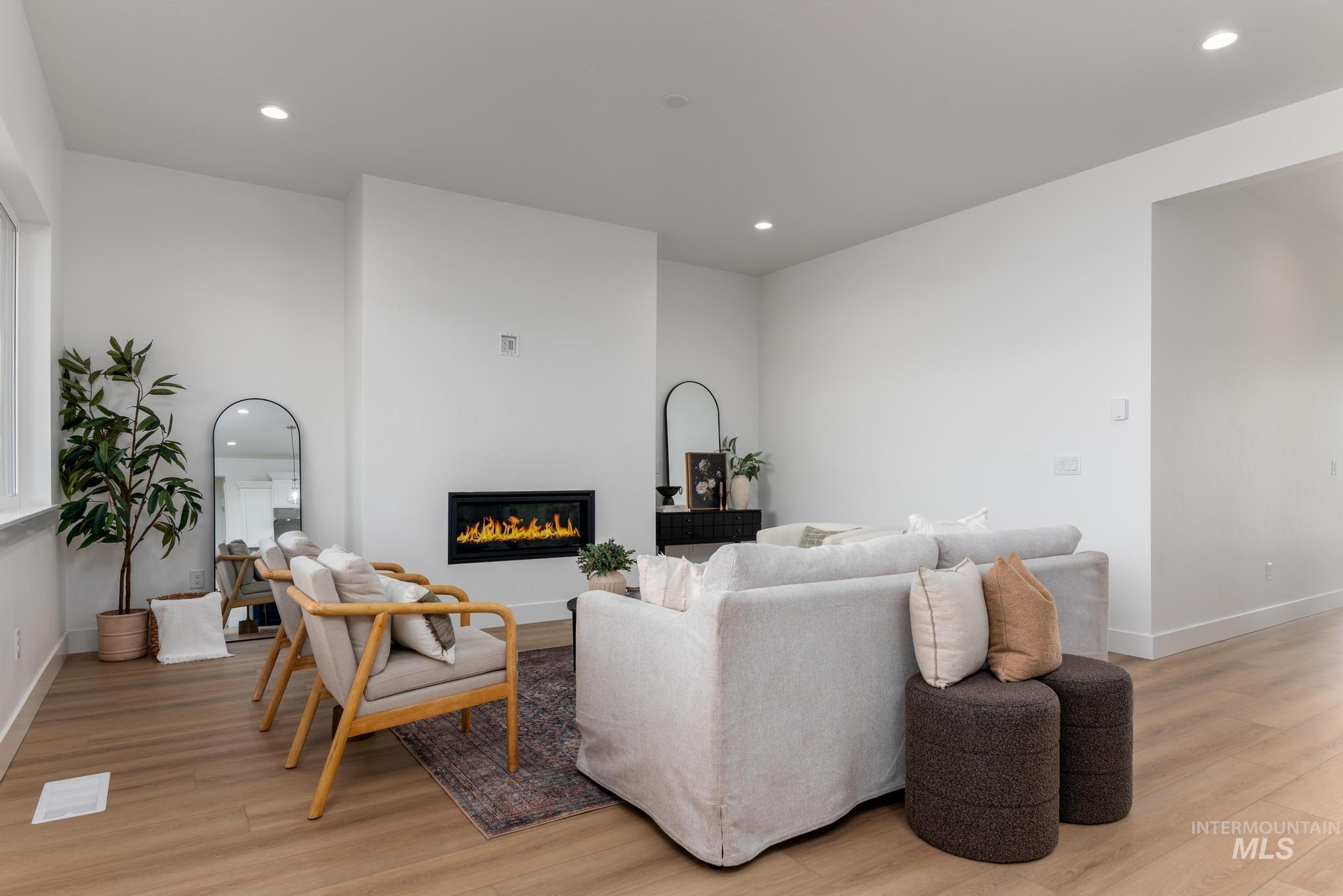 5318 Sparky Ave, Caldwell, Idaho 83607, 3 Bedrooms, 2.5 Bathrooms, Residential For Sale, Price $559,000,MLS 98974640