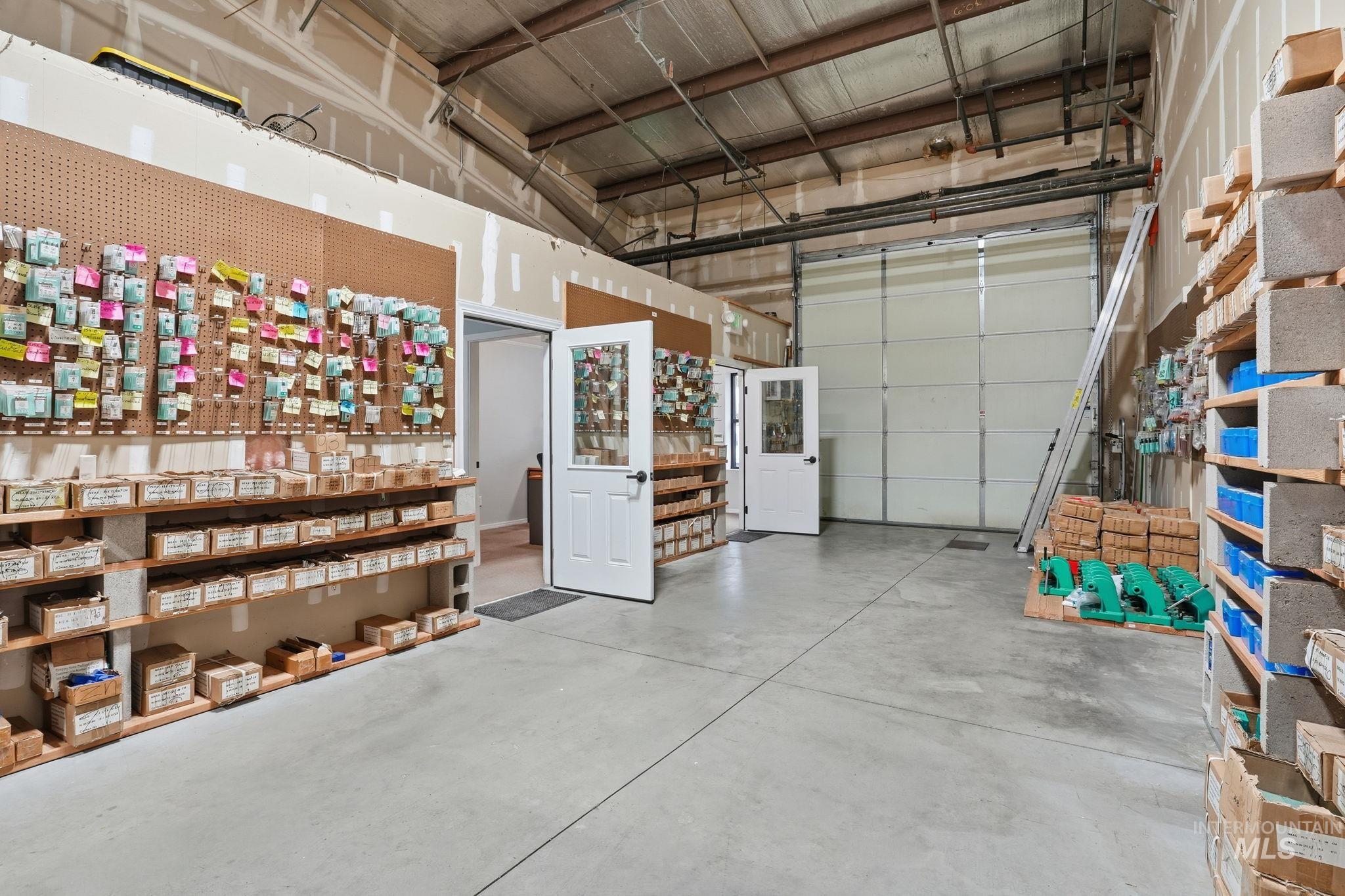 1817 N Wildwood St, Boise, Idaho 83713-5146, Business/Commercial For Sale, Price $340,000,MLS 98974641