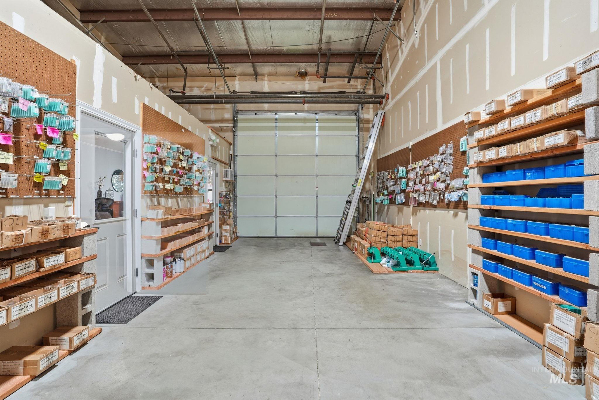 1817 N Wildwood St, Boise, Idaho 83713-5146, Business/Commercial For Sale, Price $340,000,MLS 98974641