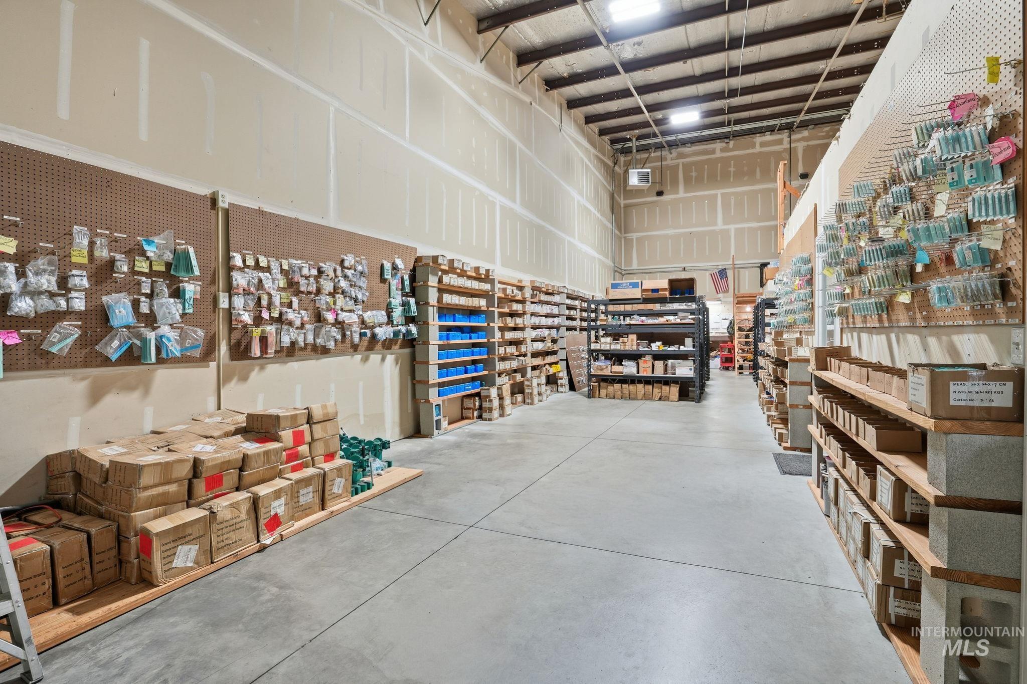 1817 N Wildwood St, Boise, Idaho 83713-5146, Business/Commercial For Sale, Price $340,000,MLS 98974641