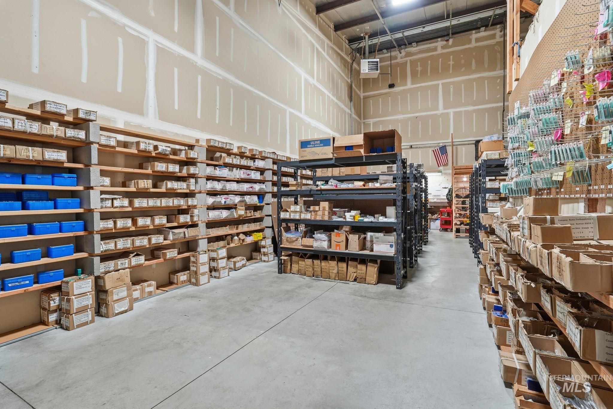 1817 N Wildwood St, Boise, Idaho 83713-5146, Business/Commercial For Sale, Price $340,000,MLS 98974641