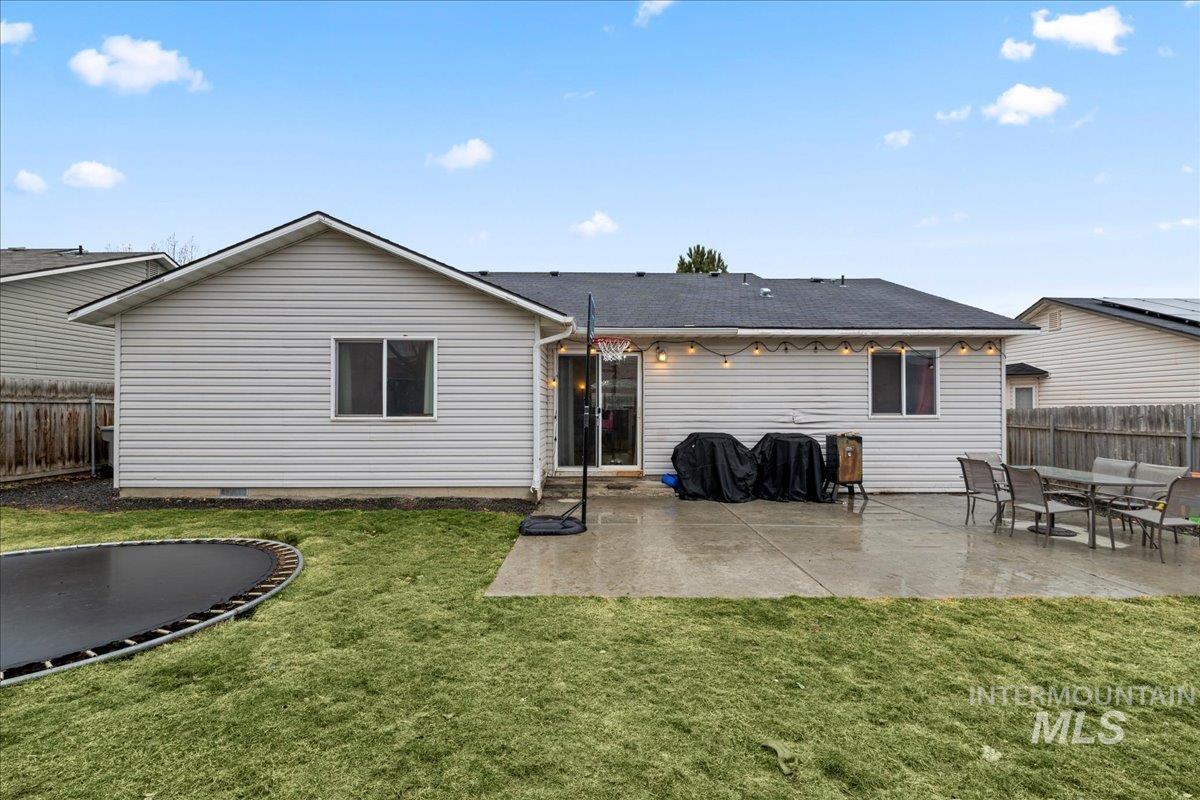 14413 Gresham Dr, Caldwell, Idaho 83607, 3 Bedrooms, 2 Bathrooms, Residential For Sale, Price $335,000,MLS 98974642