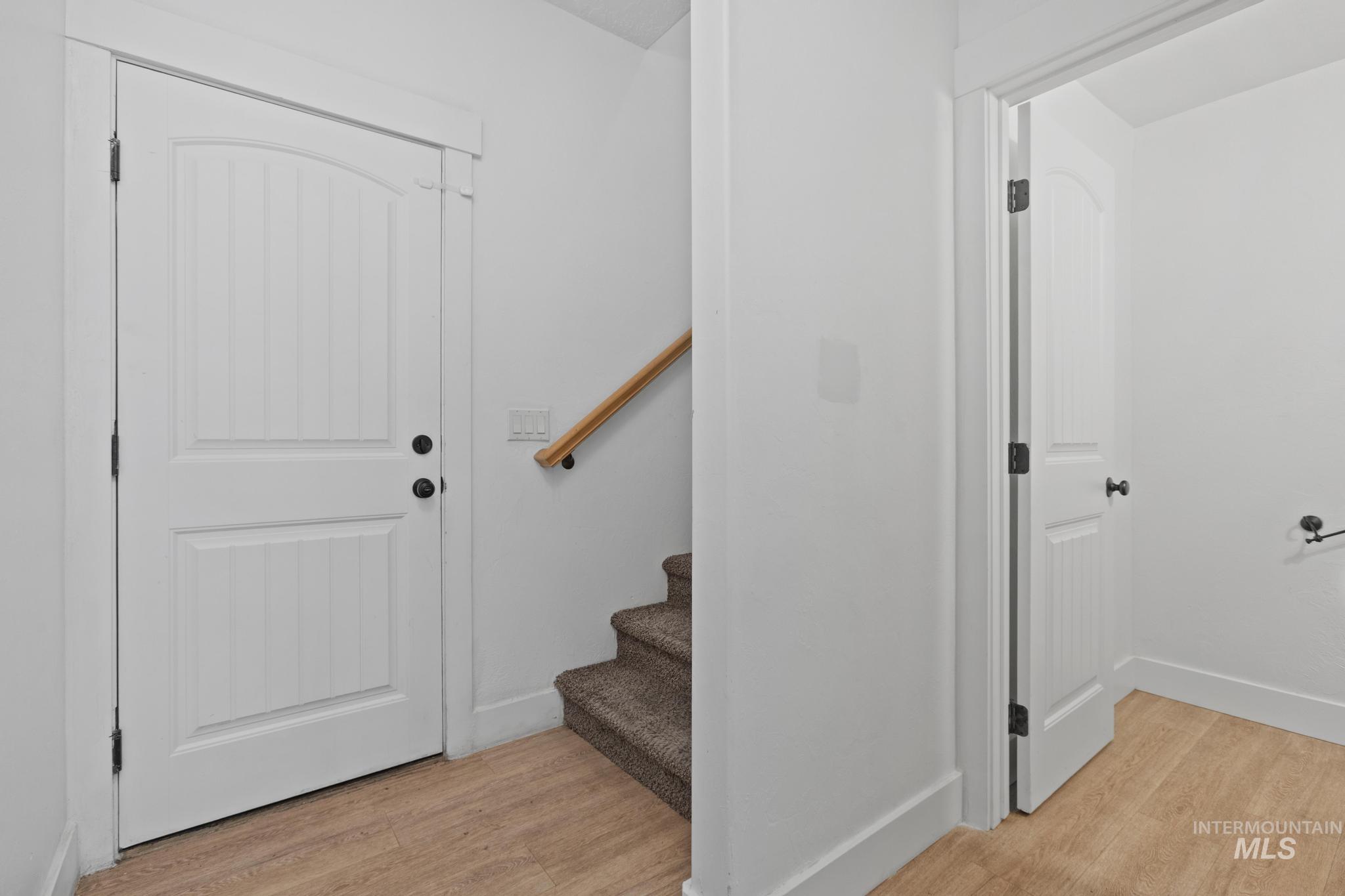 5271 Morris Hill Road, Boise, Idaho 83706, 3 Bedrooms, 2.5 Bathrooms, Residential For Sale, Price $415,000,MLS 98974644