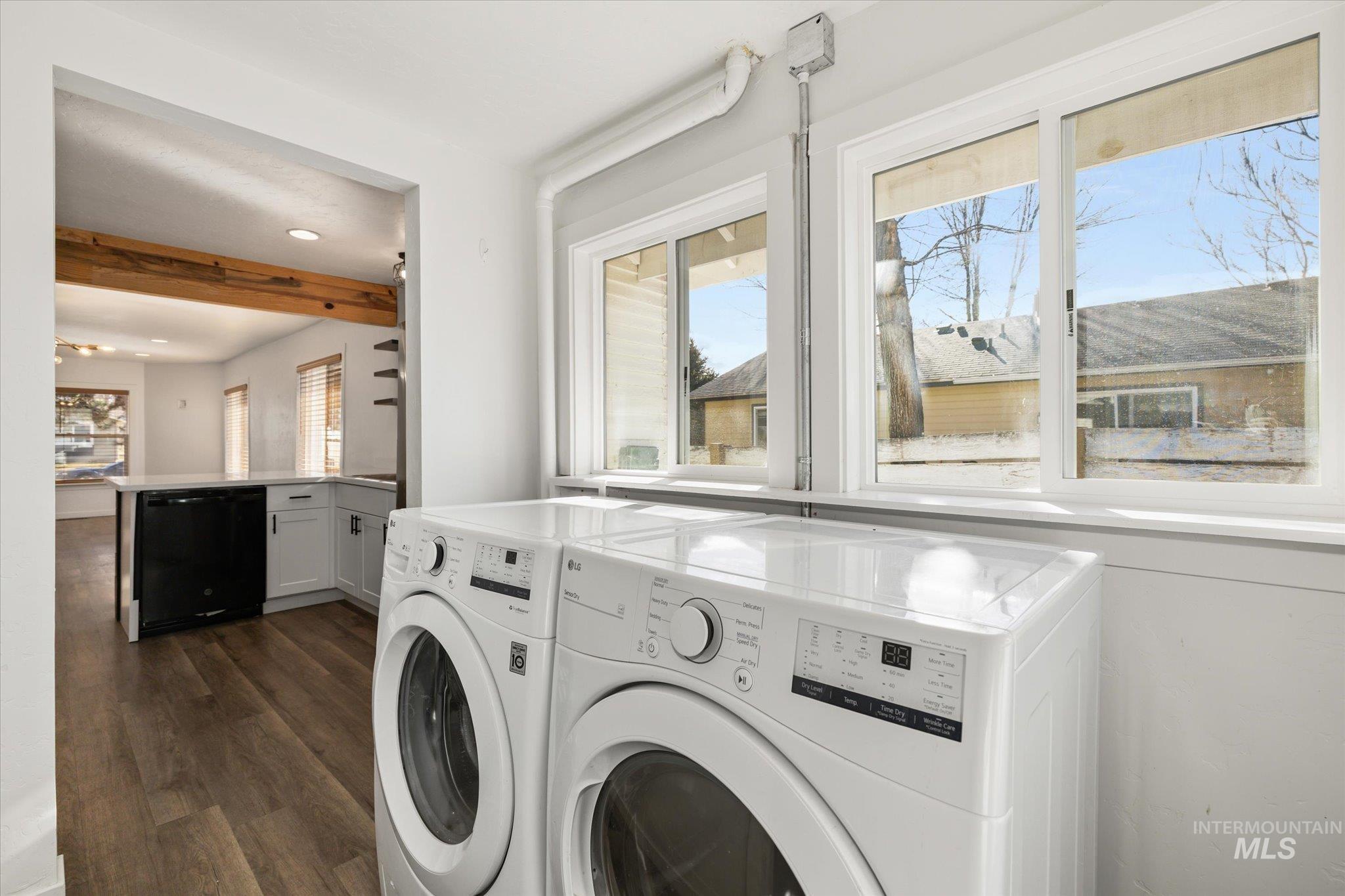 511 10th Ave N, Nampa, Idaho 83687, 2 Bedrooms, 1 Bathroom, Residential For Sale, Price $329,900,MLS 98974645