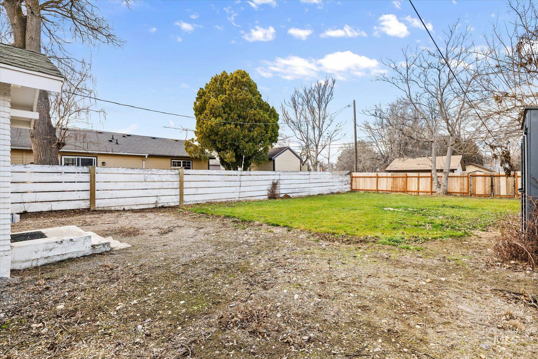 511 10th Ave N, Nampa, Idaho 83687, 2 Bedrooms, 1 Bathroom, Residential For Sale, Price $329,900,MLS 98974645